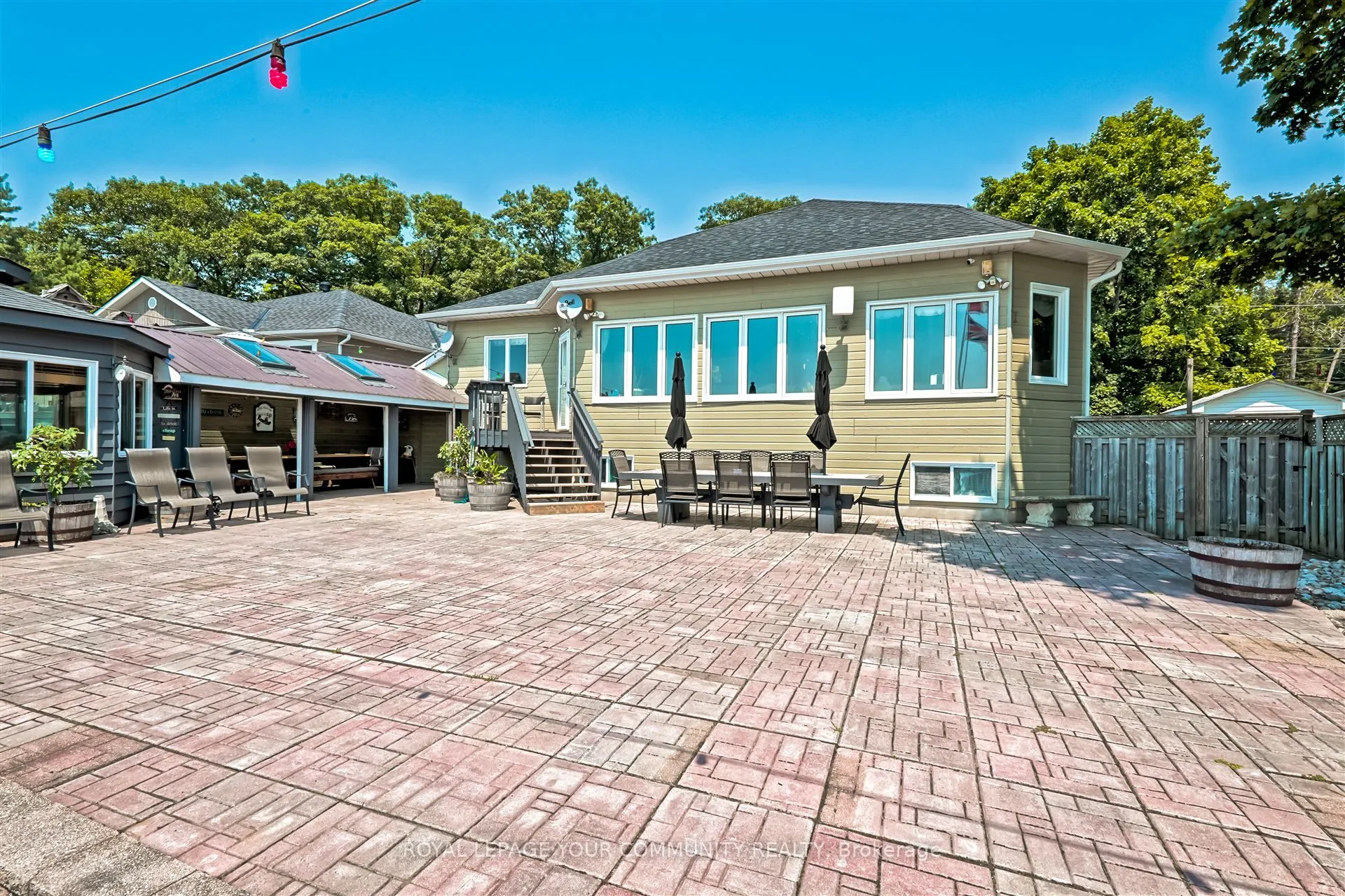 1834 Tiny Beaches Road S
