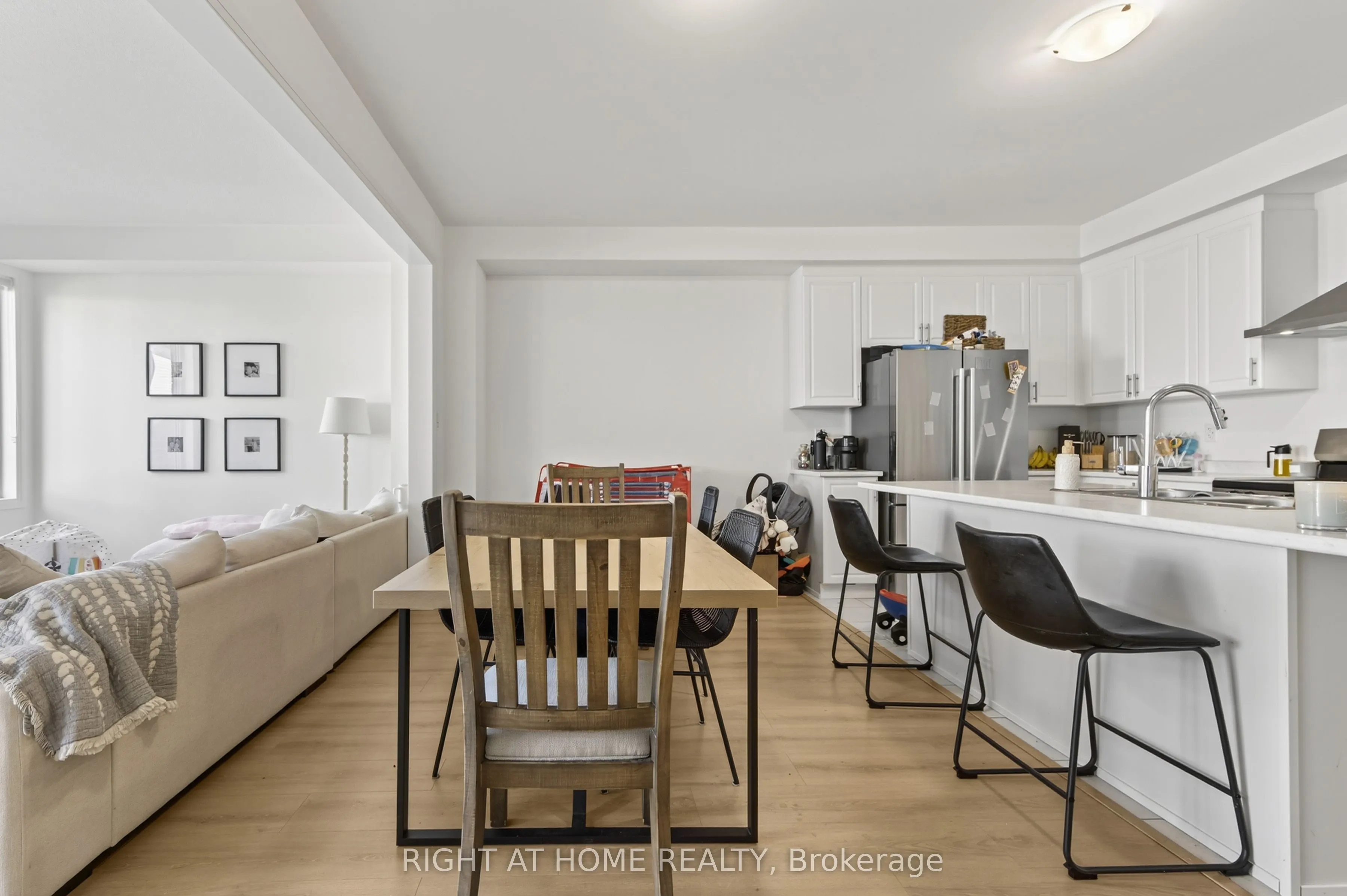 86 West Oak Trail