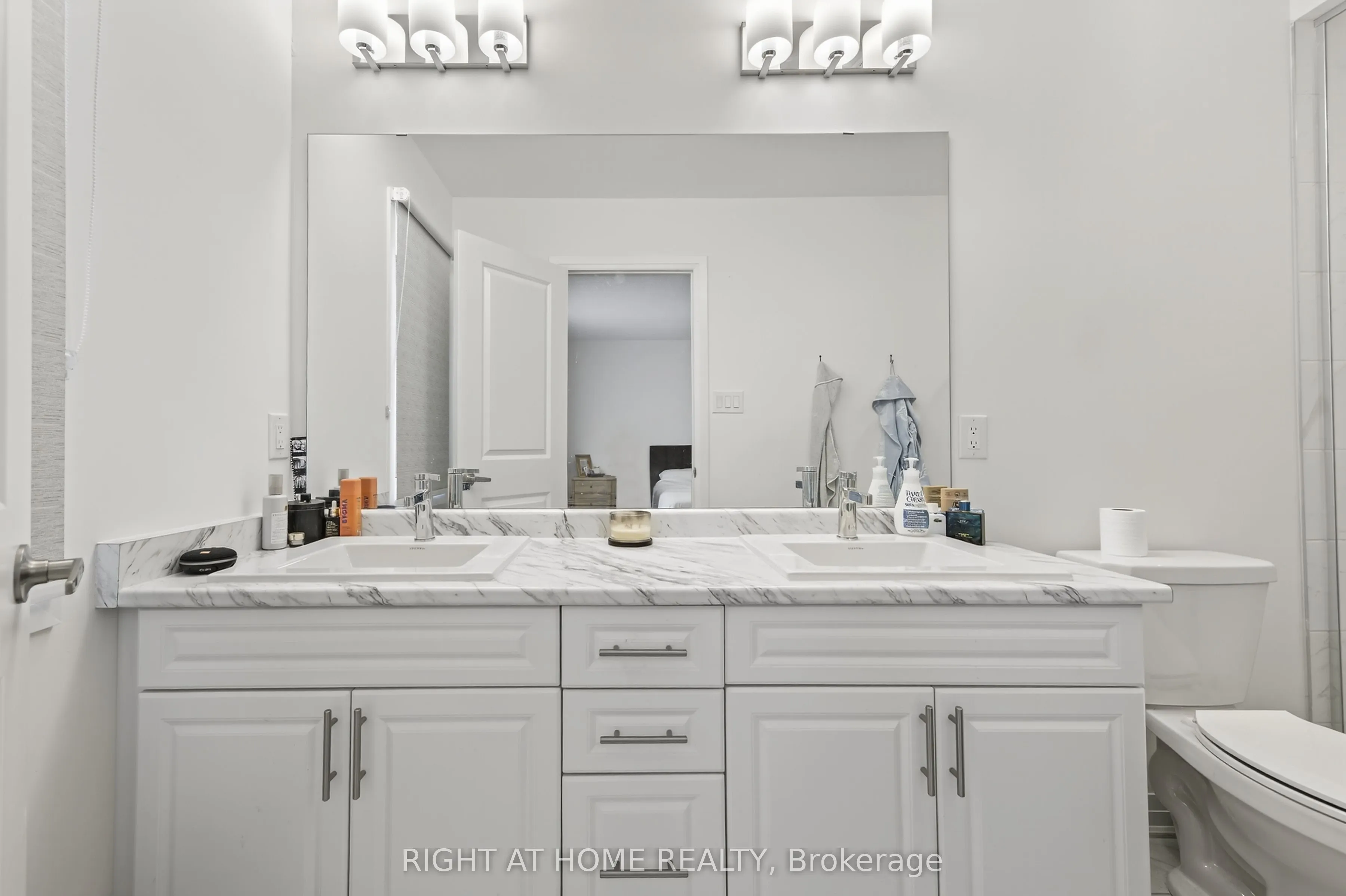 86 West Oak Trail
