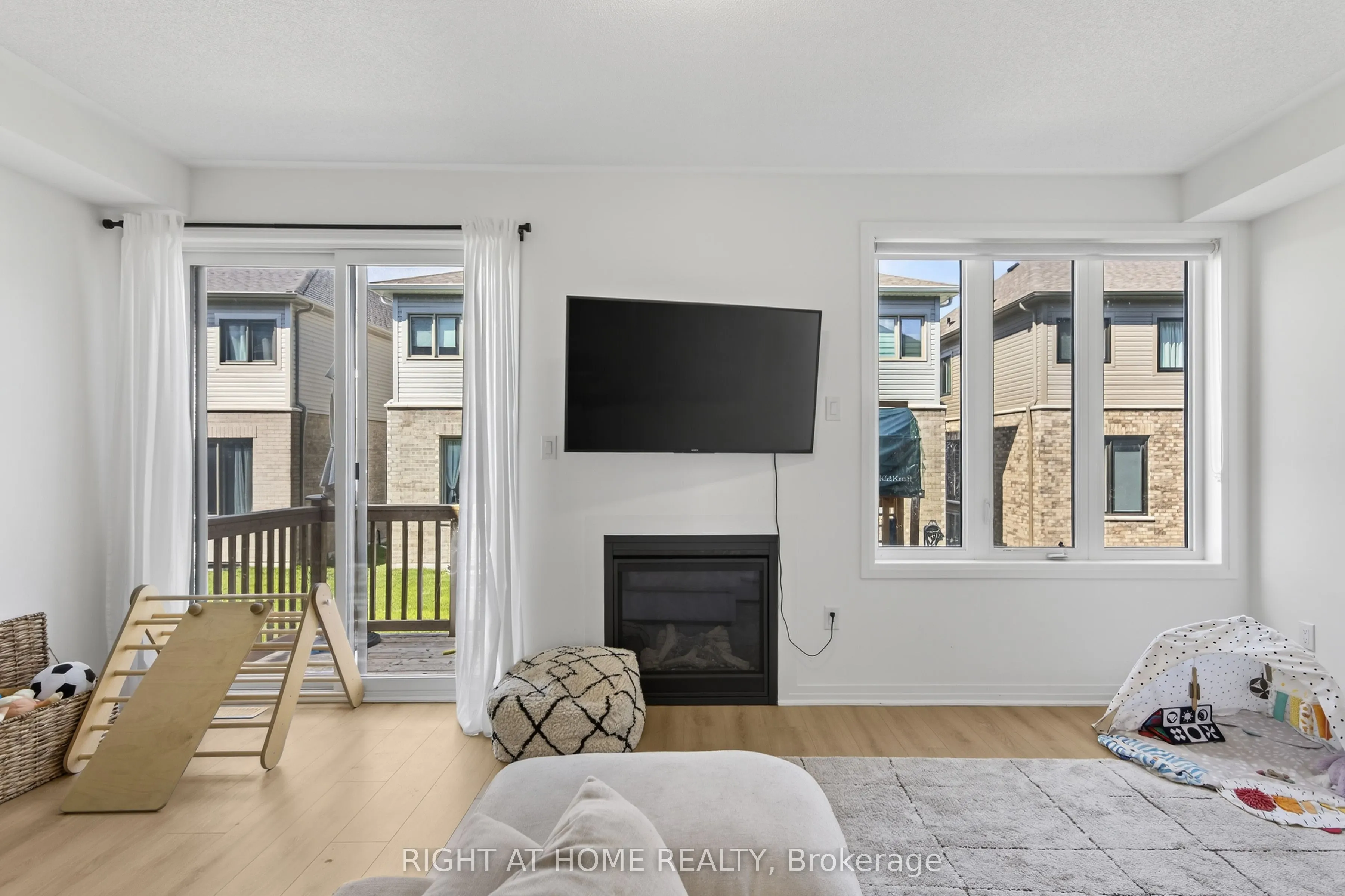 86 West Oak Trail