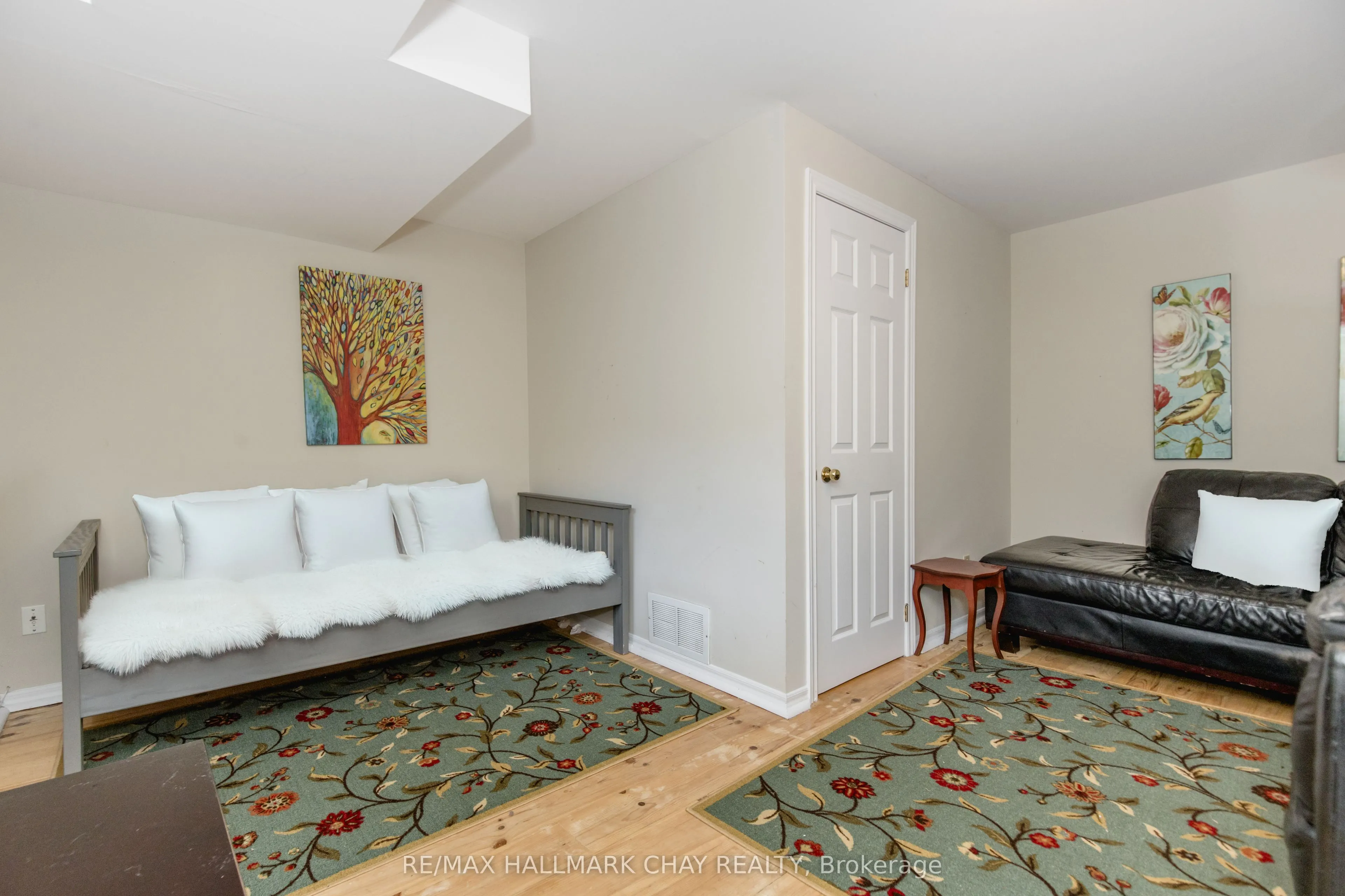 234 Cundles Road E, #11