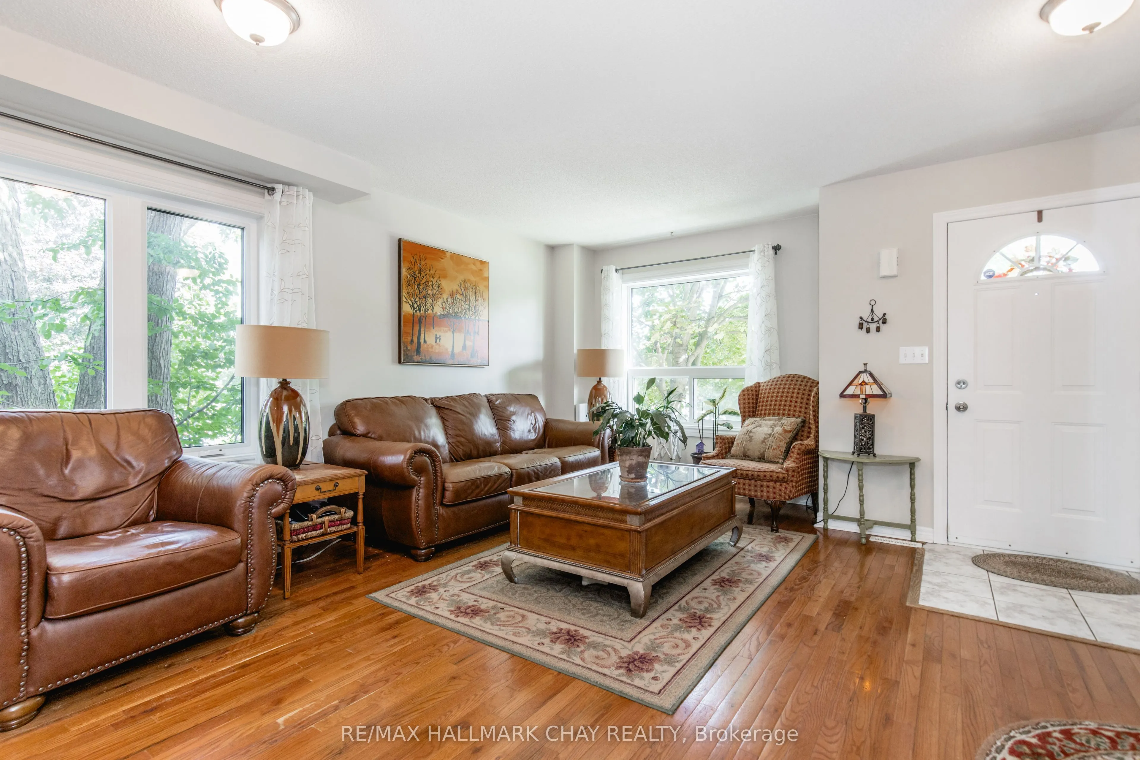 234 Cundles Road E, #11