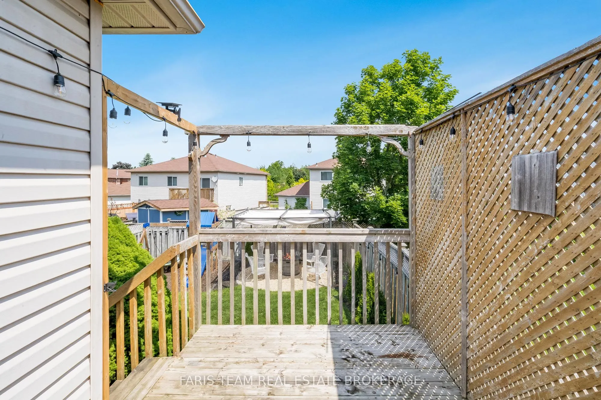 16 Athabaska Road