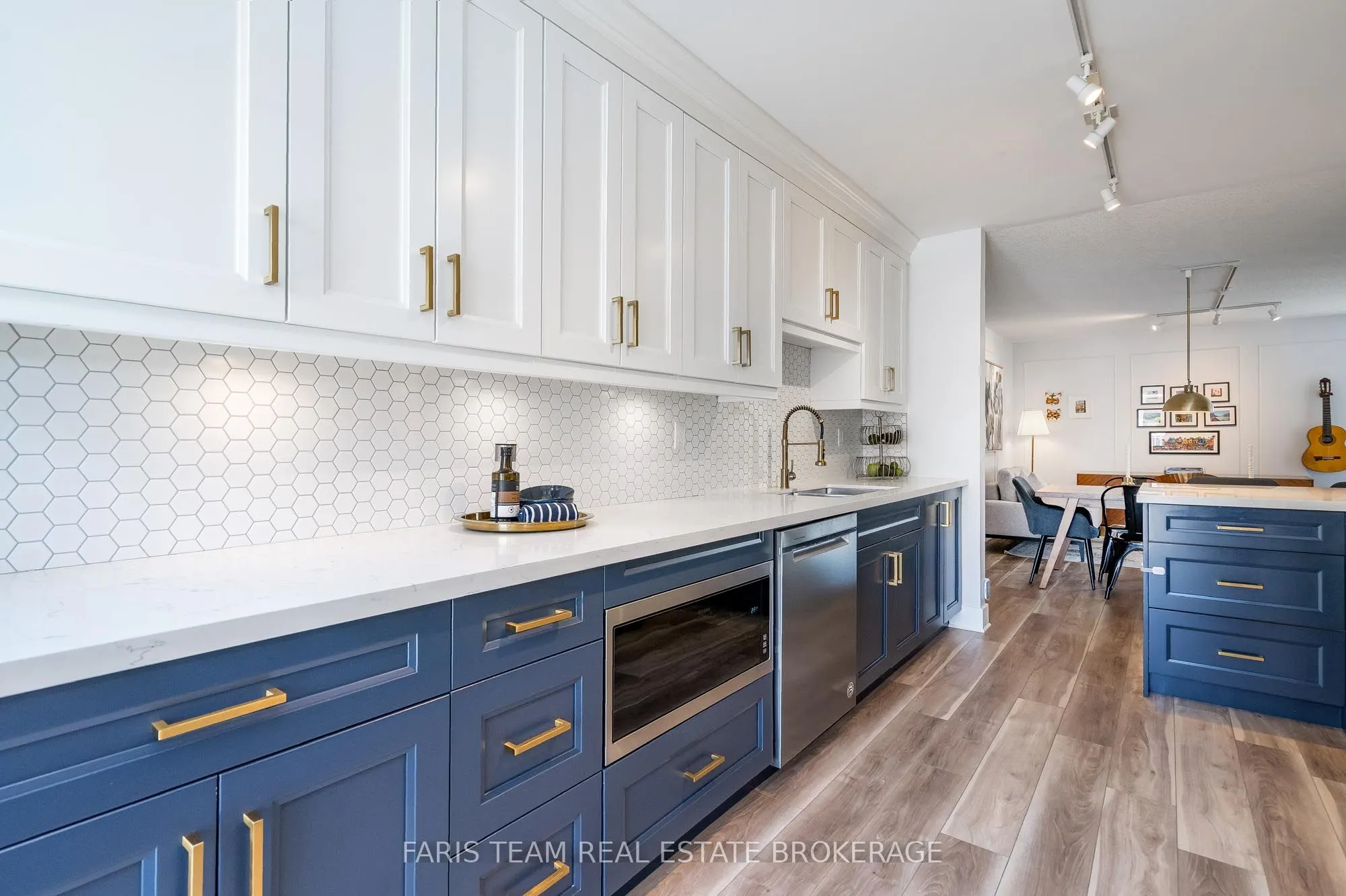 16 Athabaska Road