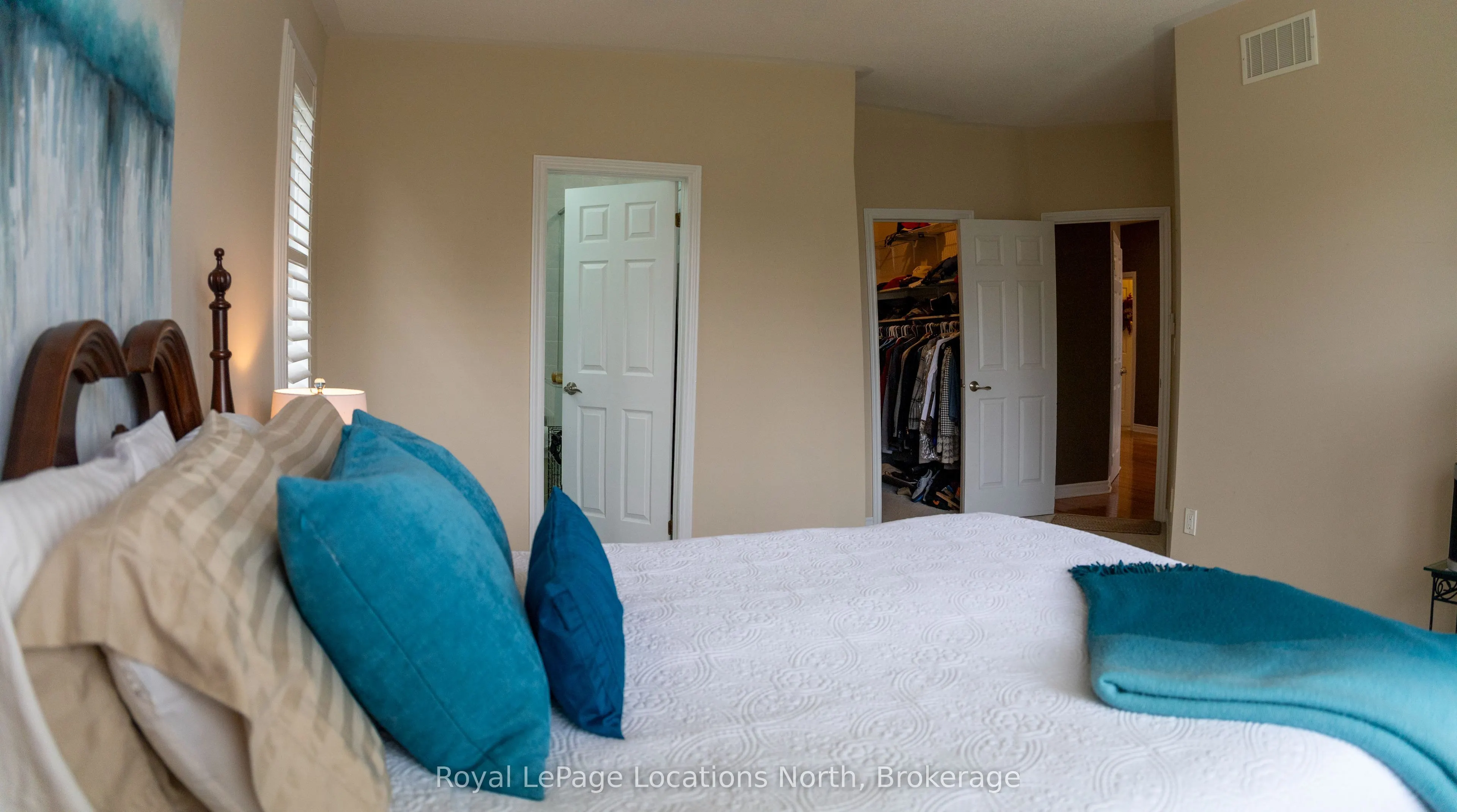 21 Marine View Drive