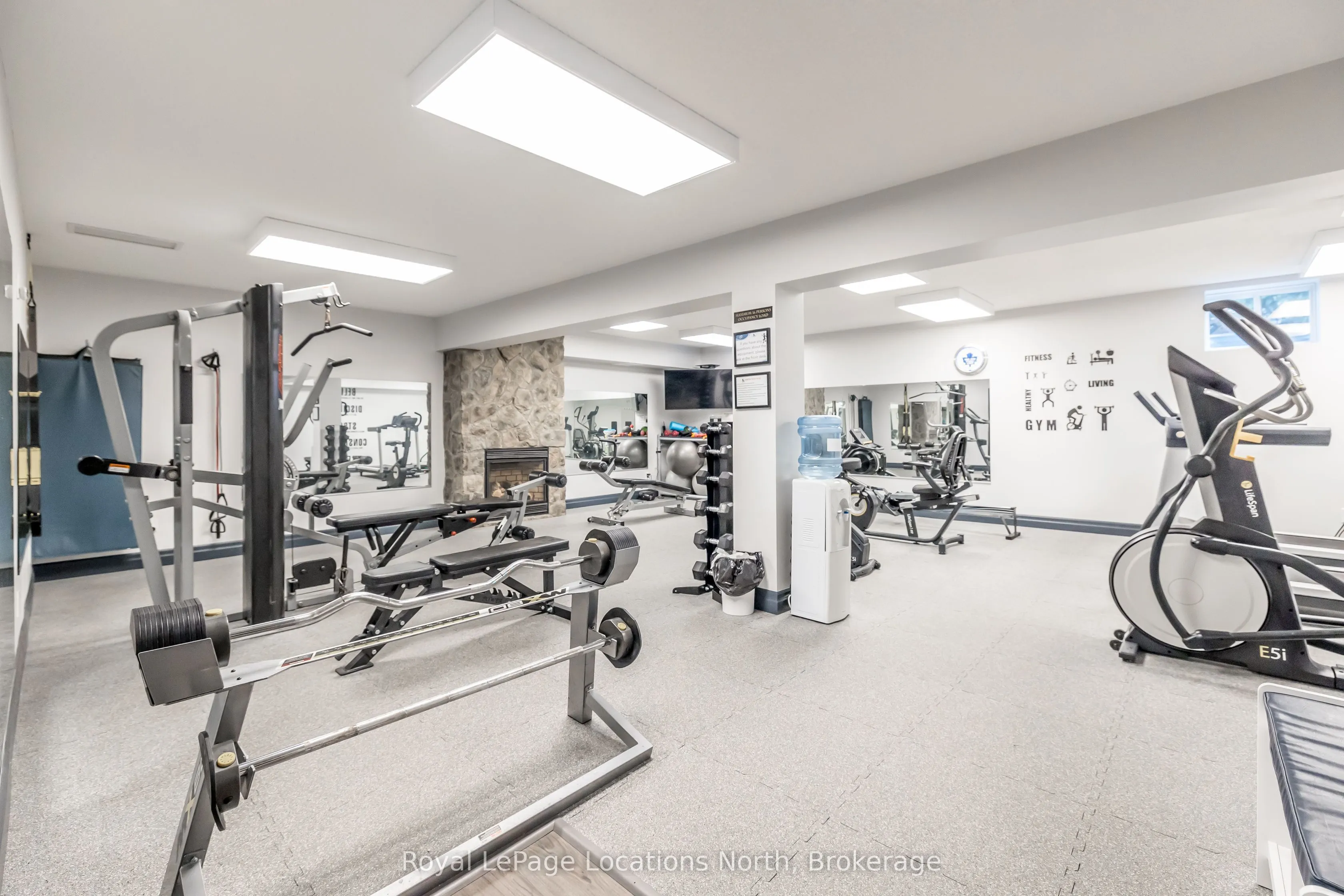 21 Marine View Drive