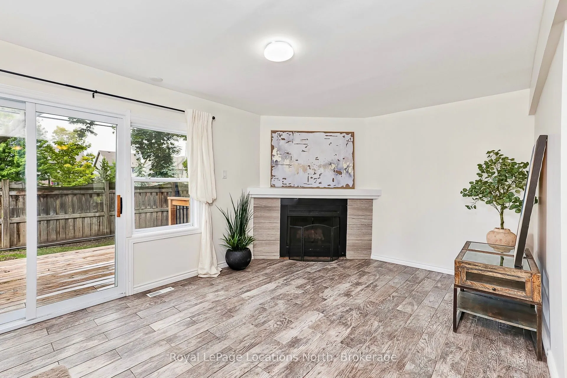 585 Tenth Street, #23
