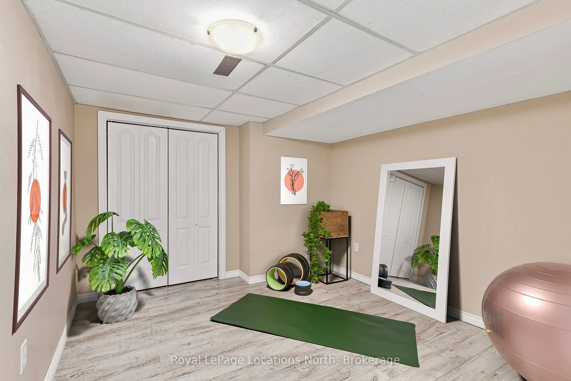 585 Tenth Street, #23