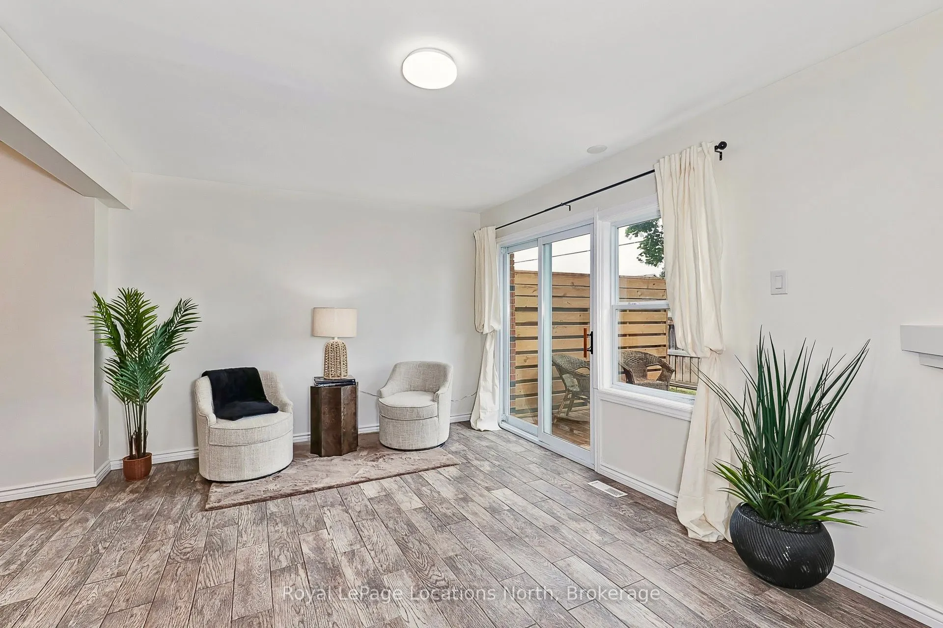 585 Tenth Street, #23
