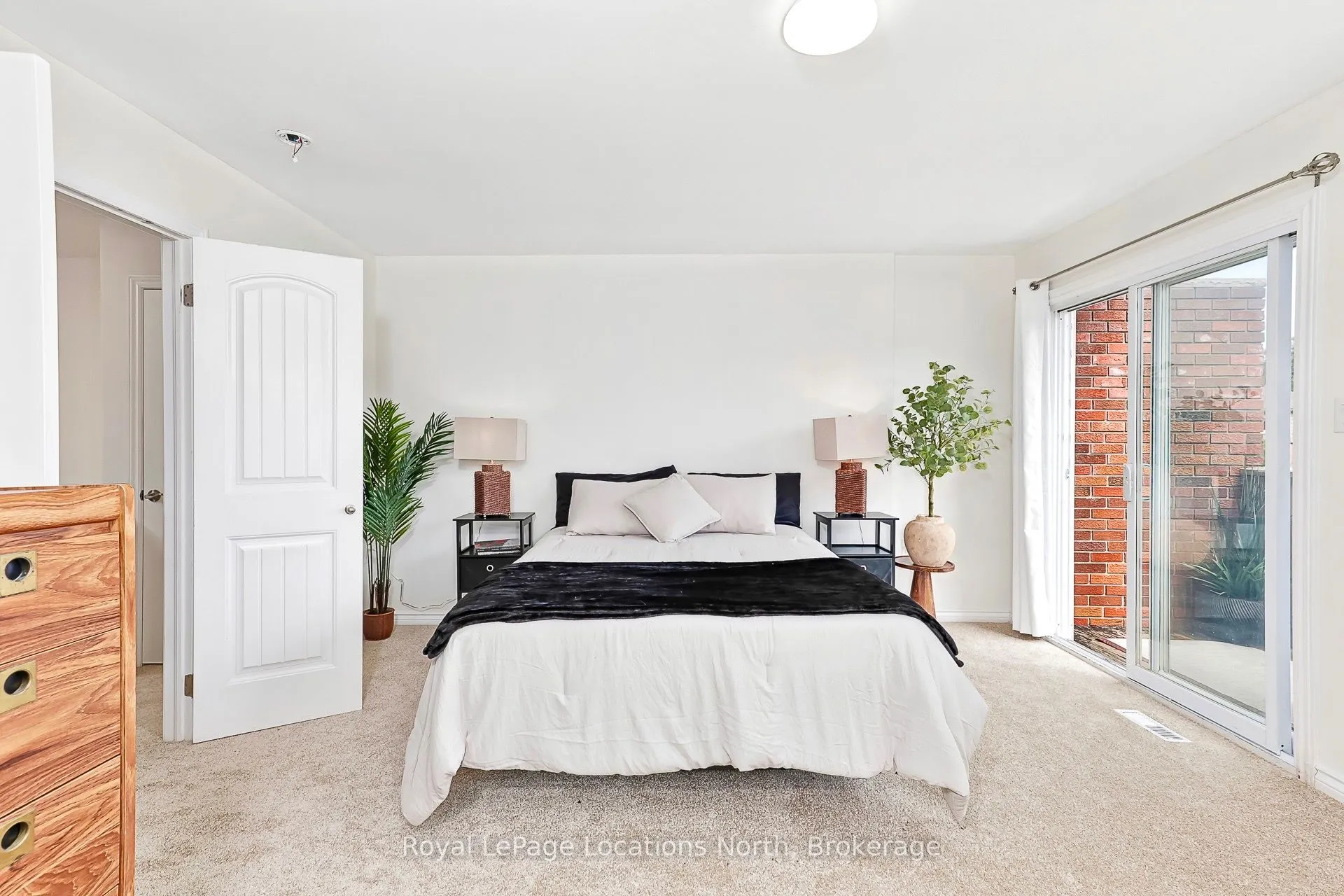 585 Tenth Street, #23