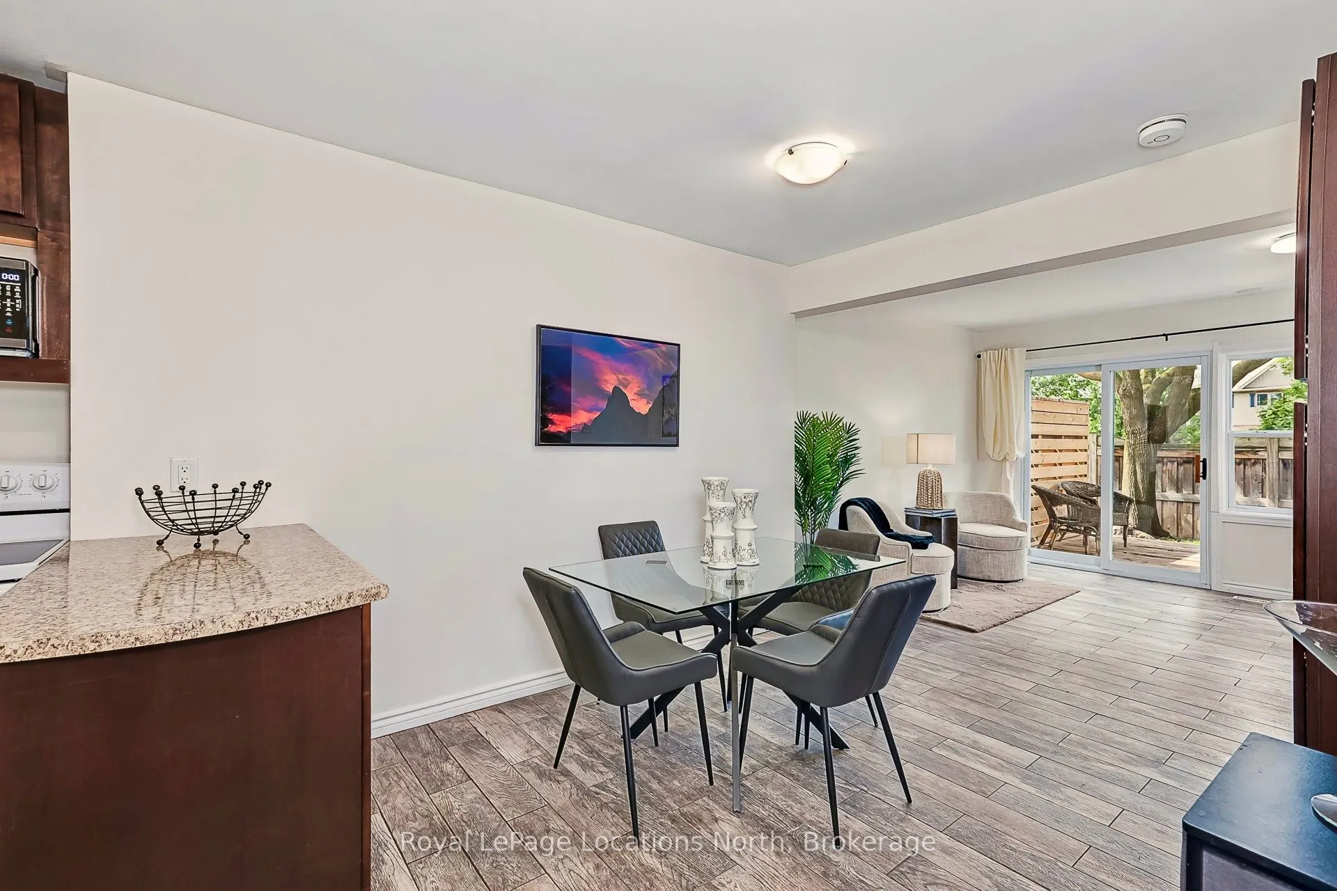 585 Tenth Street, #23
