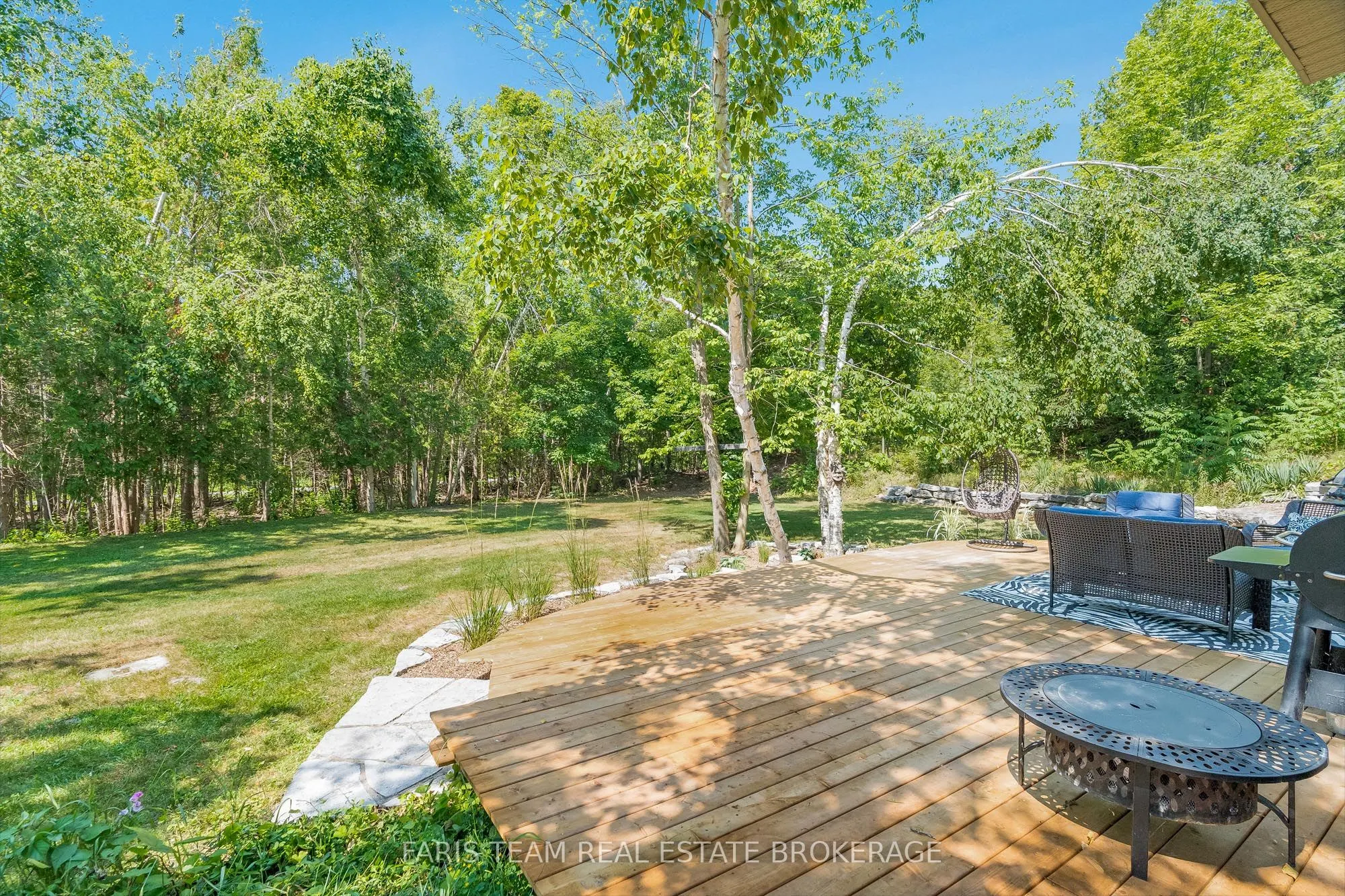 2 Forest Wood Lane