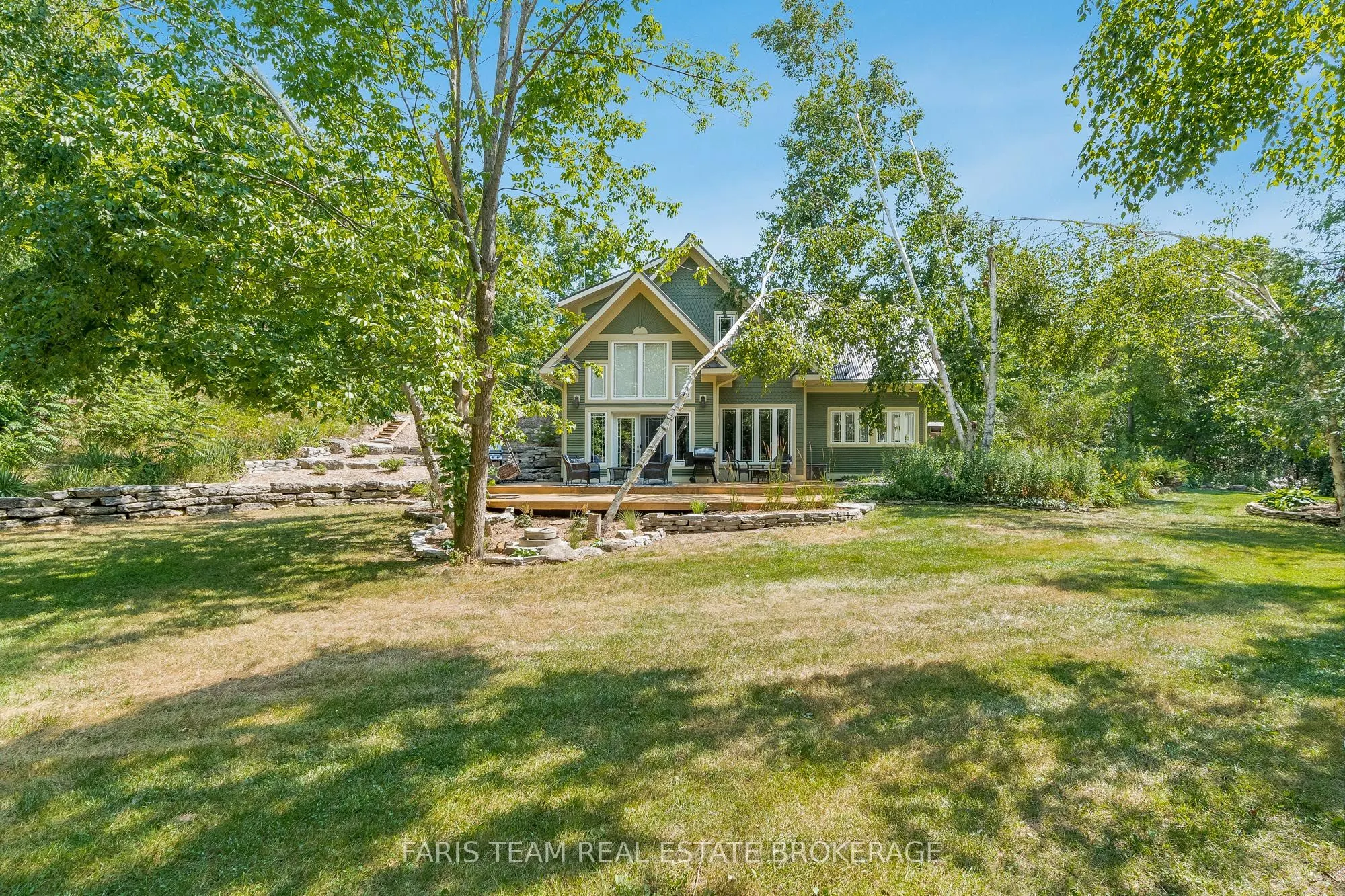 2 Forest Wood Lane