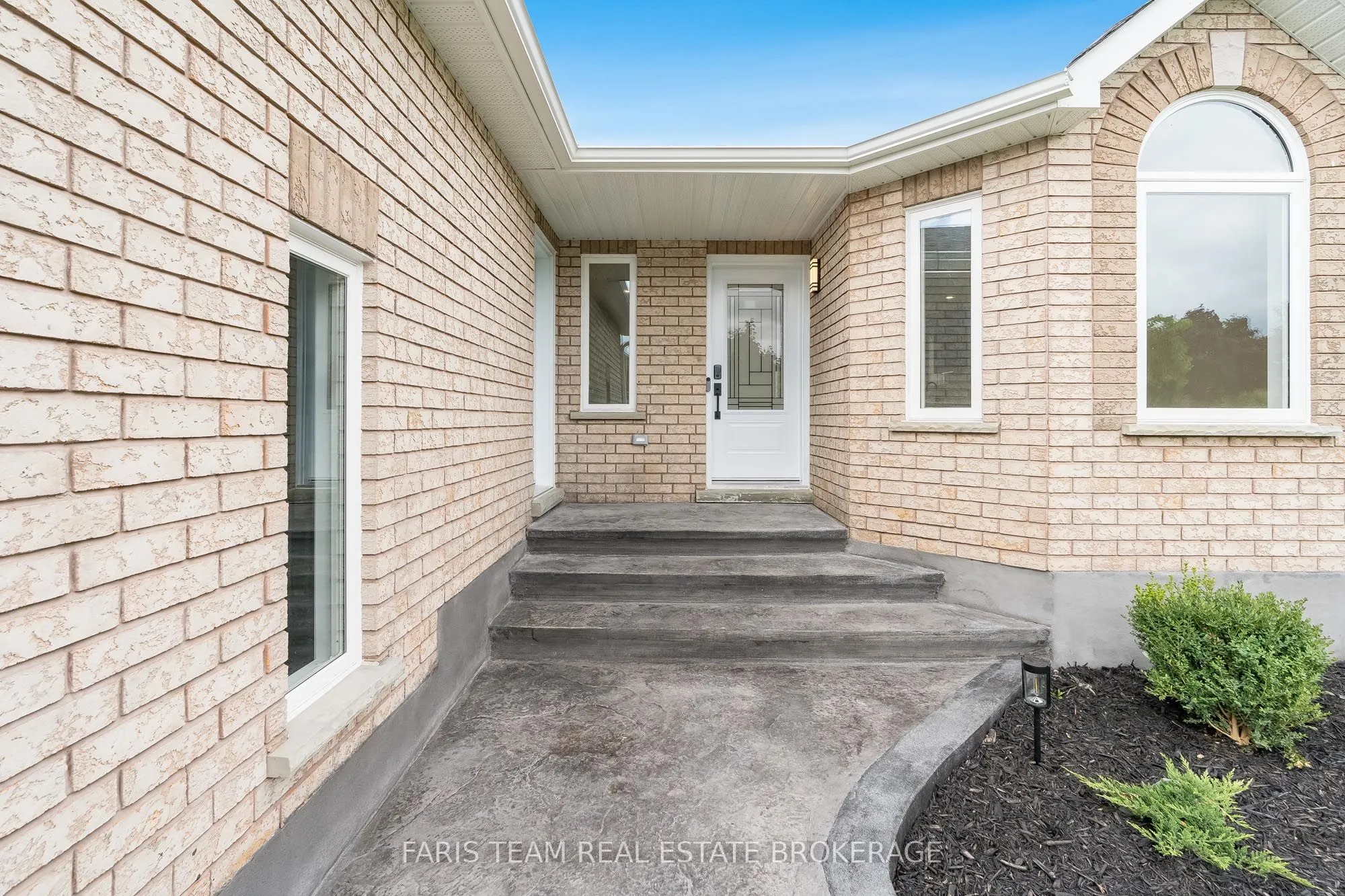 233 Wessenger Drive