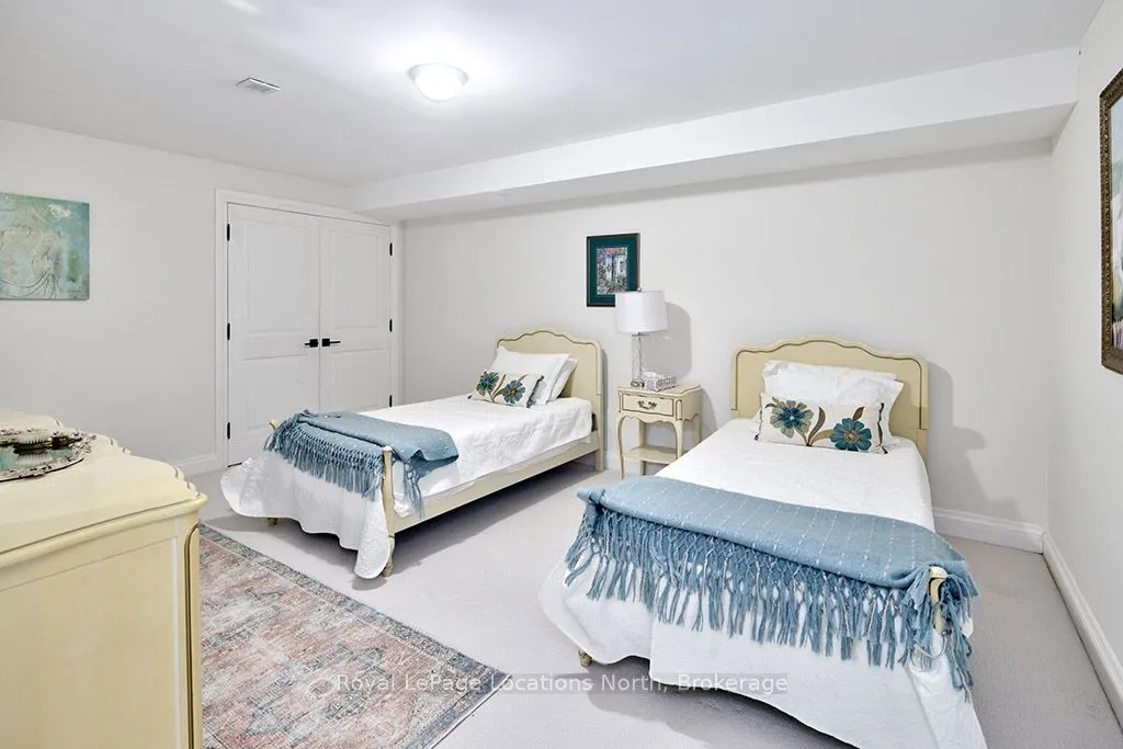 40 Trott Boulevard, #503