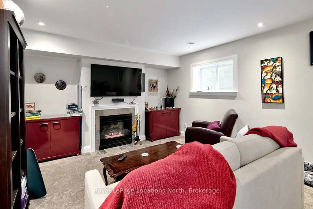 40 Trott Boulevard, #503