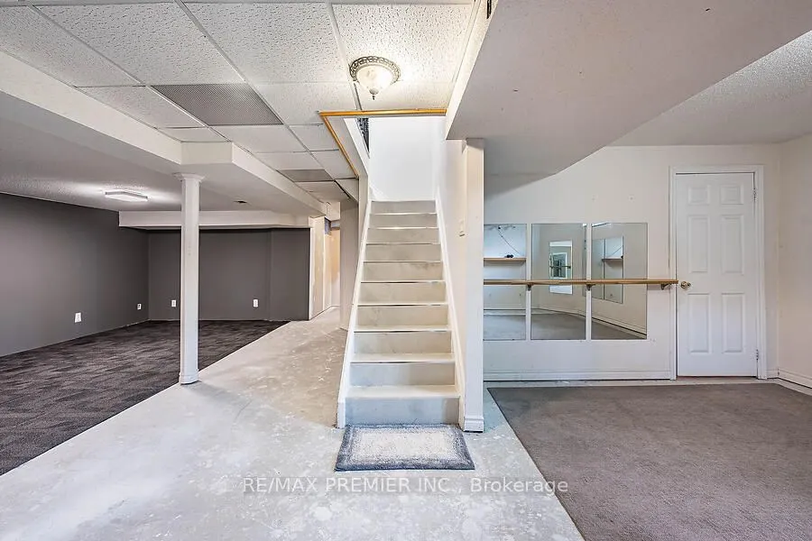 2 Grace Crescent