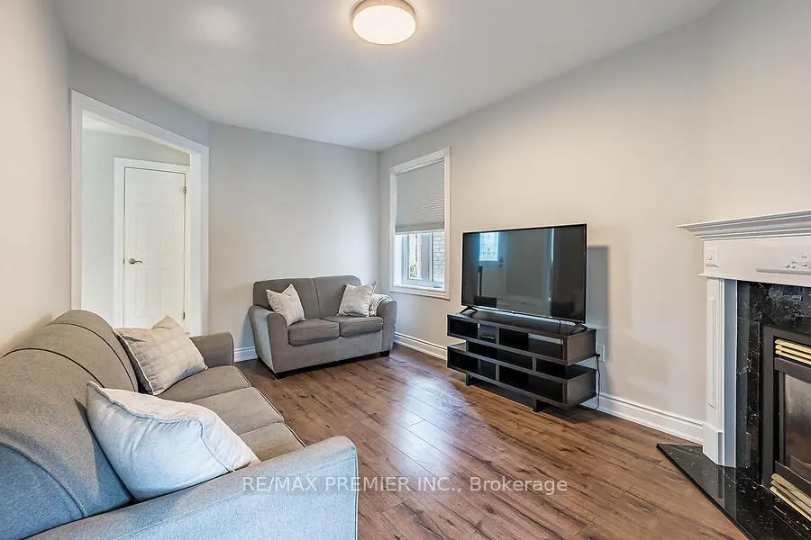 2 Grace Crescent
