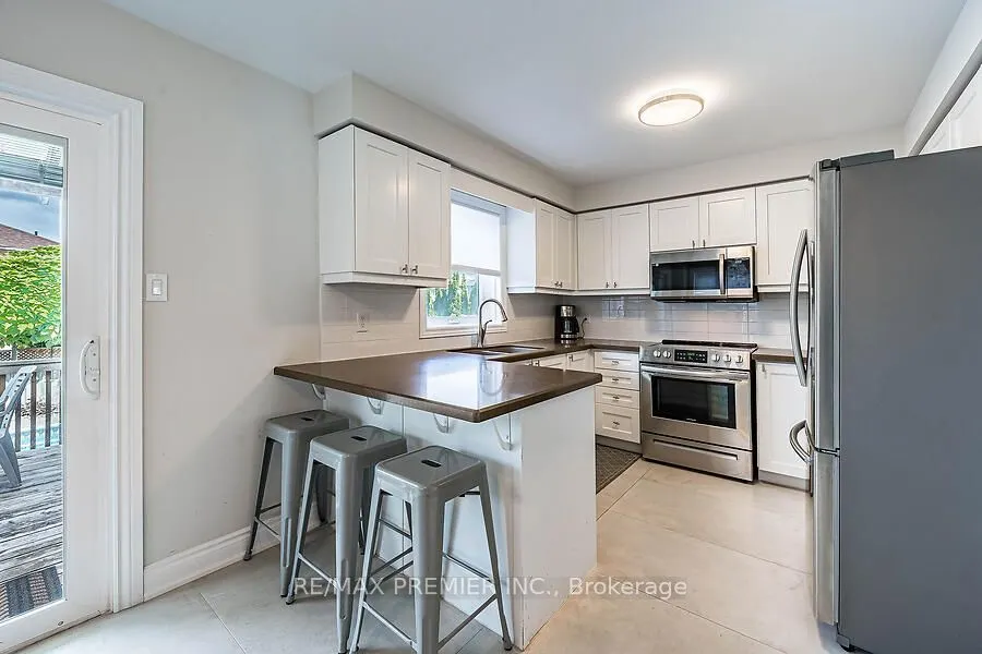2 Grace Crescent