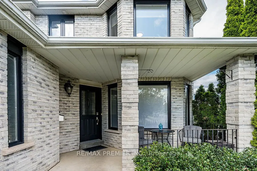 2 Grace Crescent