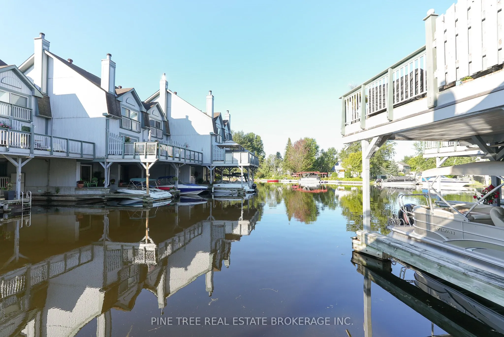 30 Laguna Parkway, #11