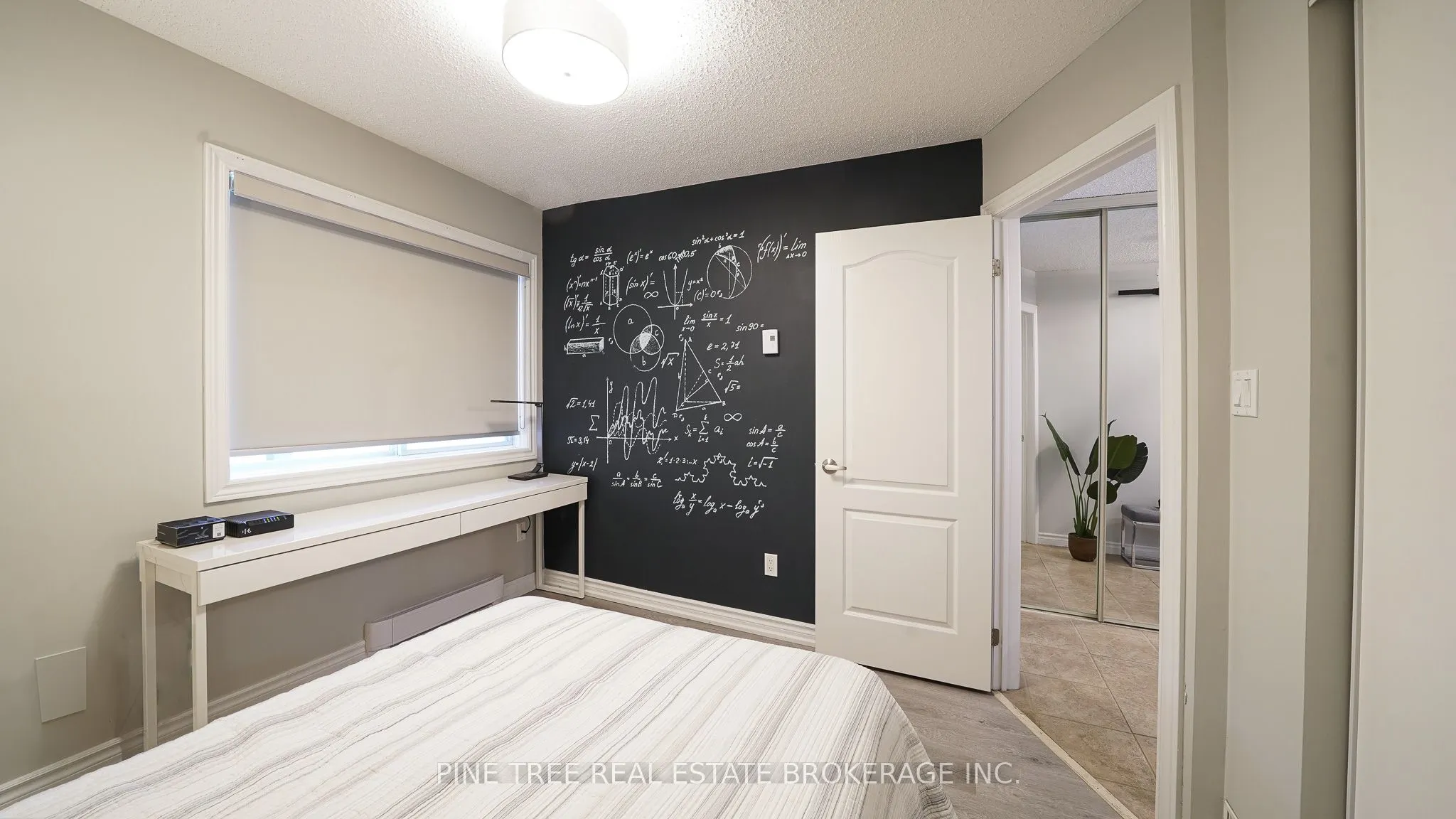 30 Laguna Parkway, #11