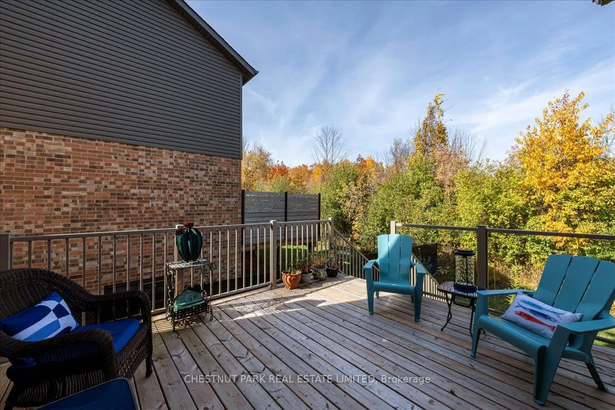 64 Foley Crescent
