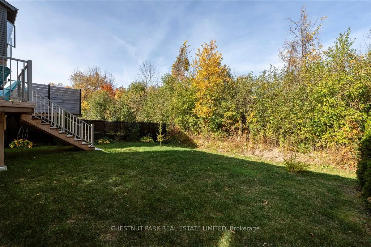 64 Foley Crescent