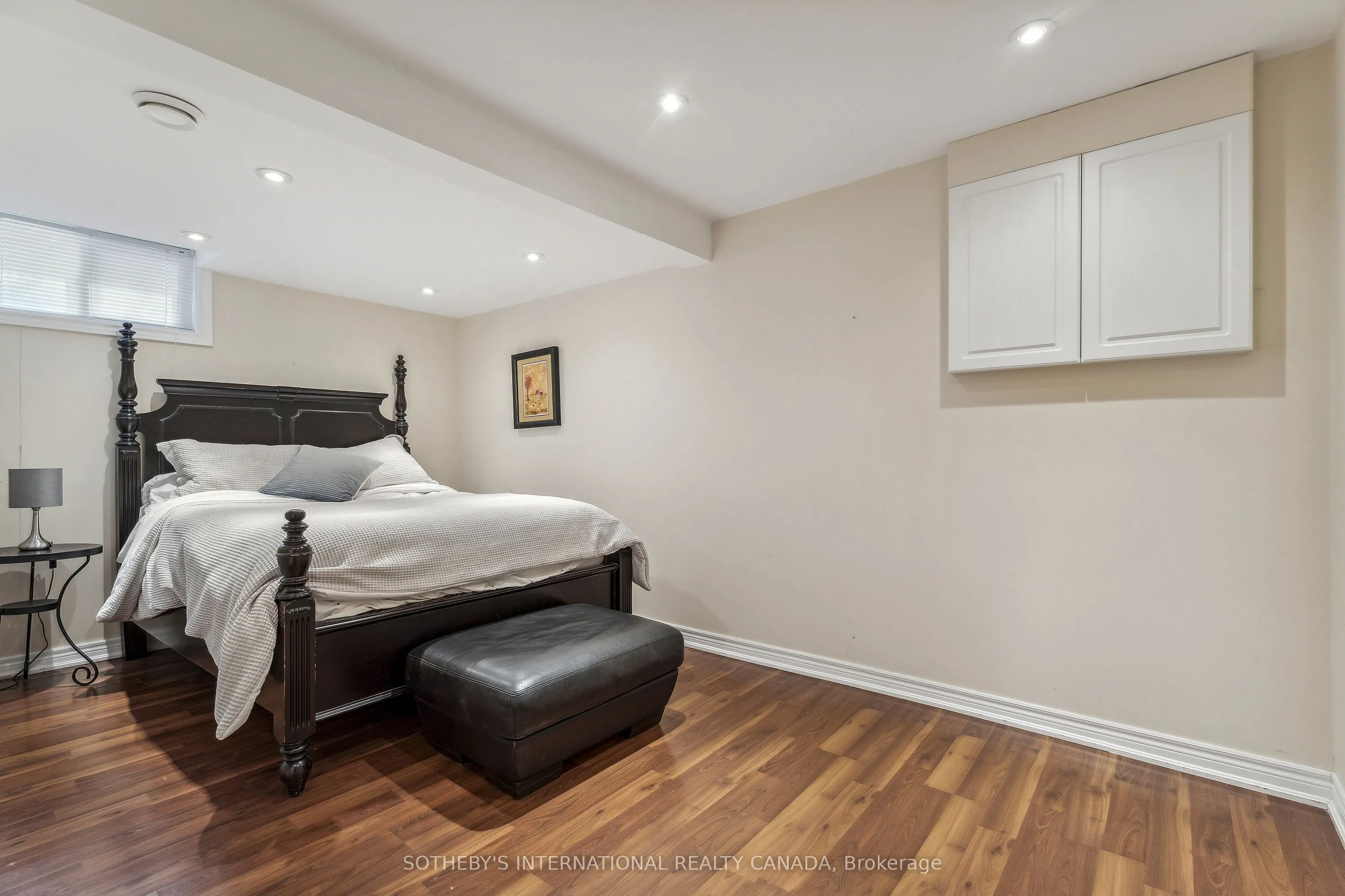 400 Oxbow Park Drive
