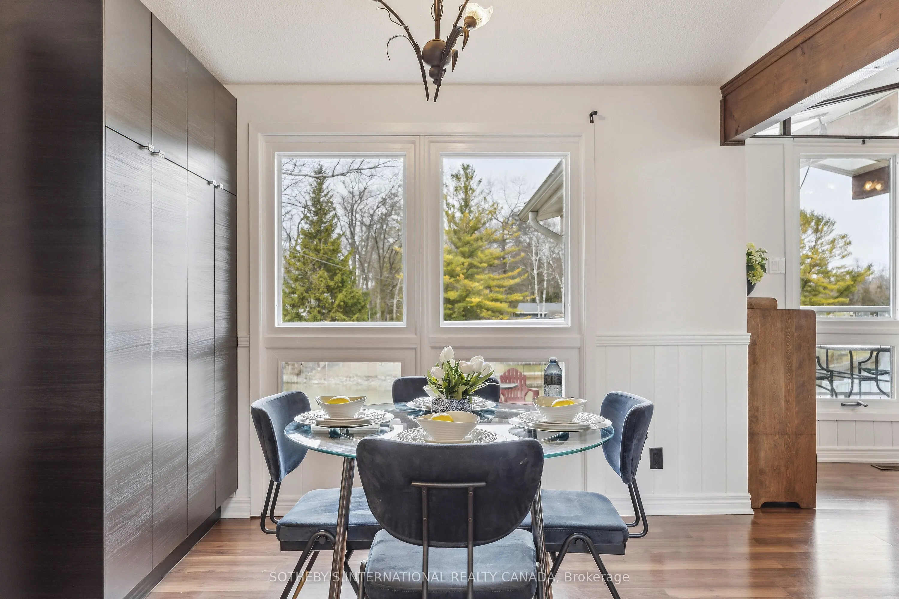400 Oxbow Park Drive