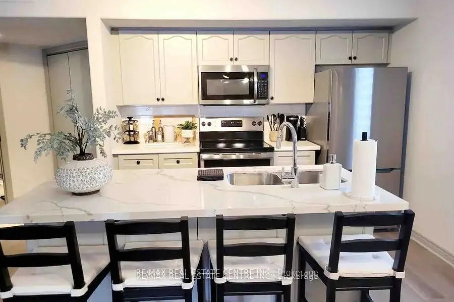 90 Highland Drive, #2088