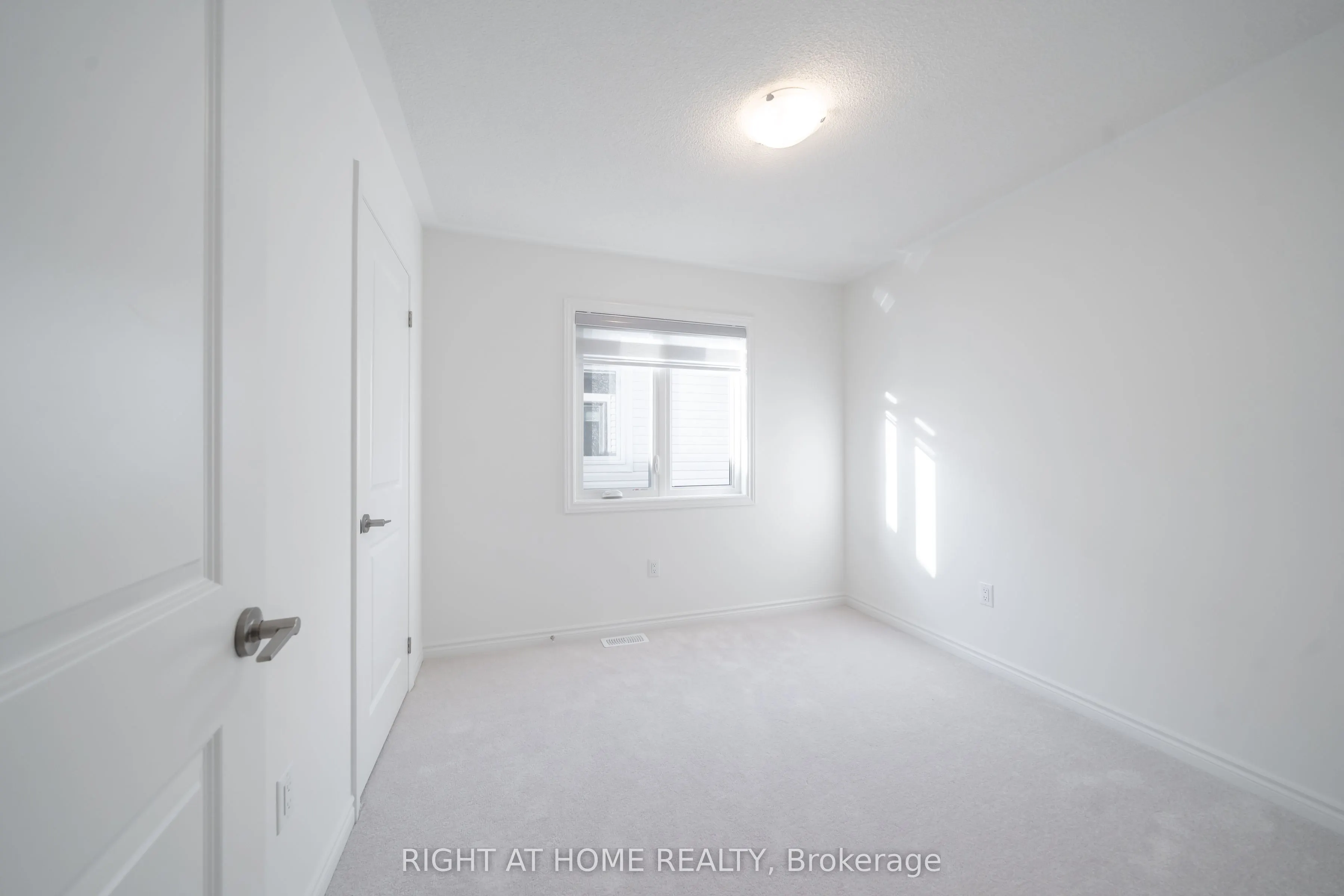 26 West Oak Trail
