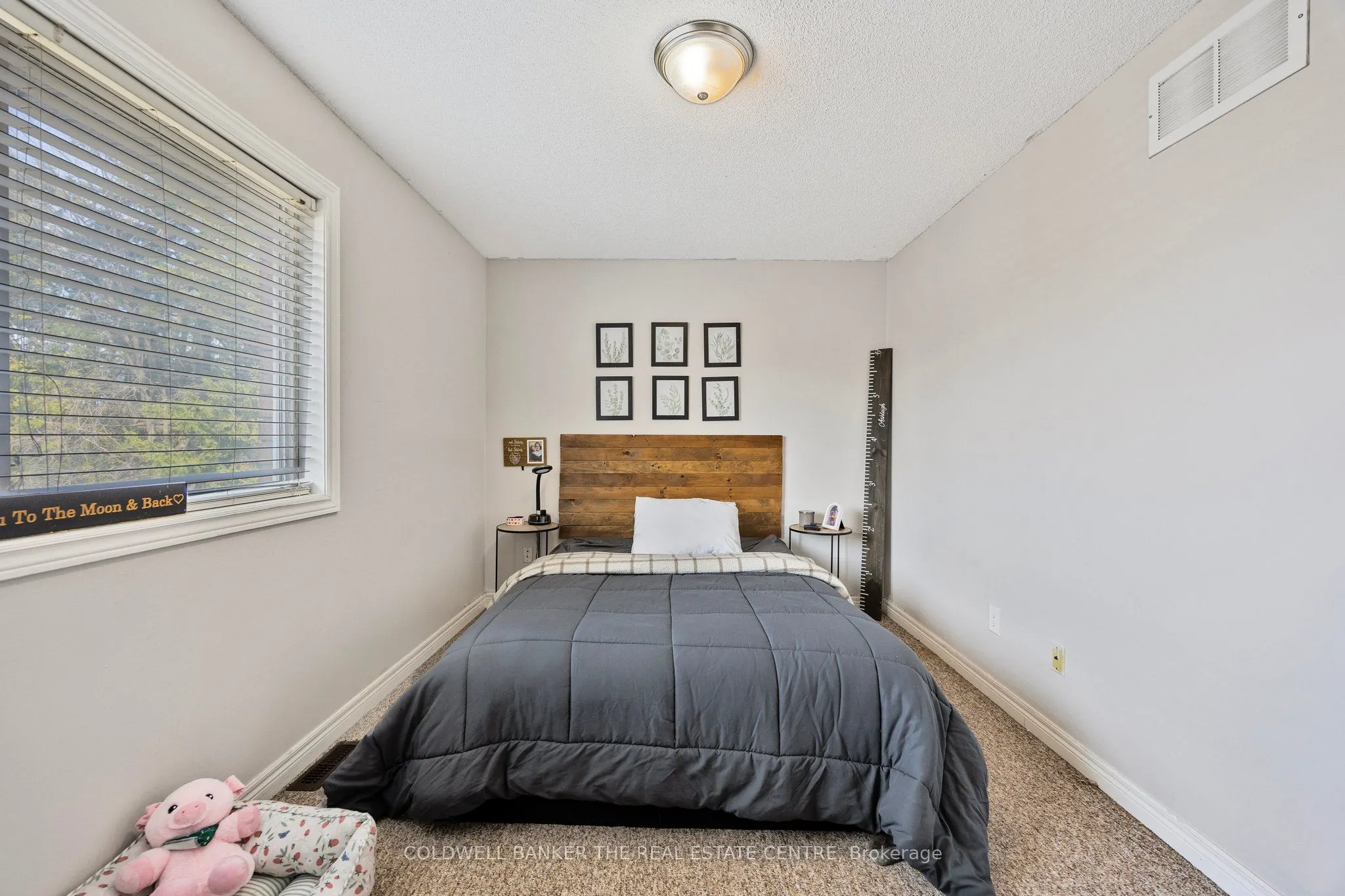 234 CUNDLES Road E, #10