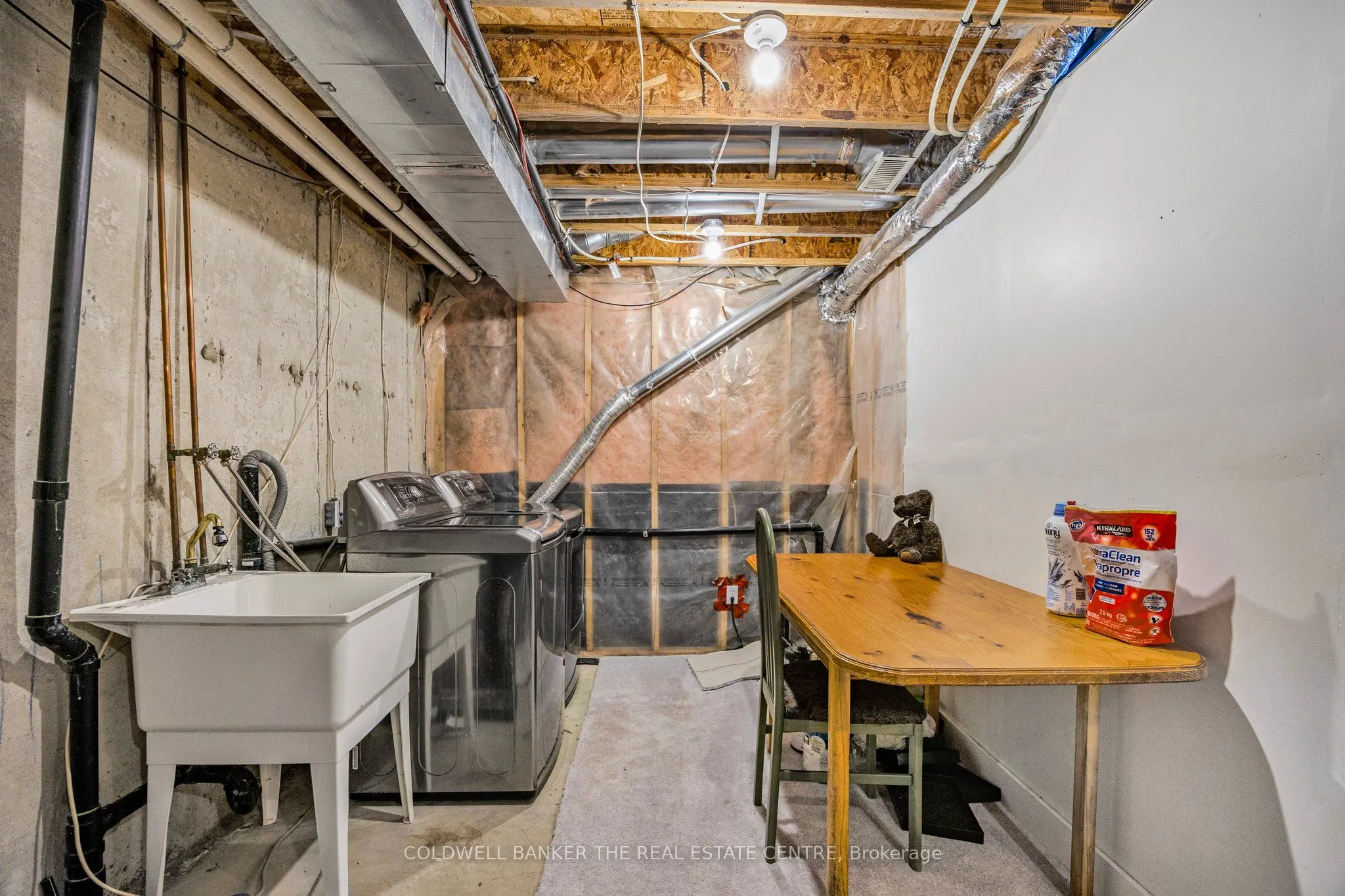 234 CUNDLES Road E, #10