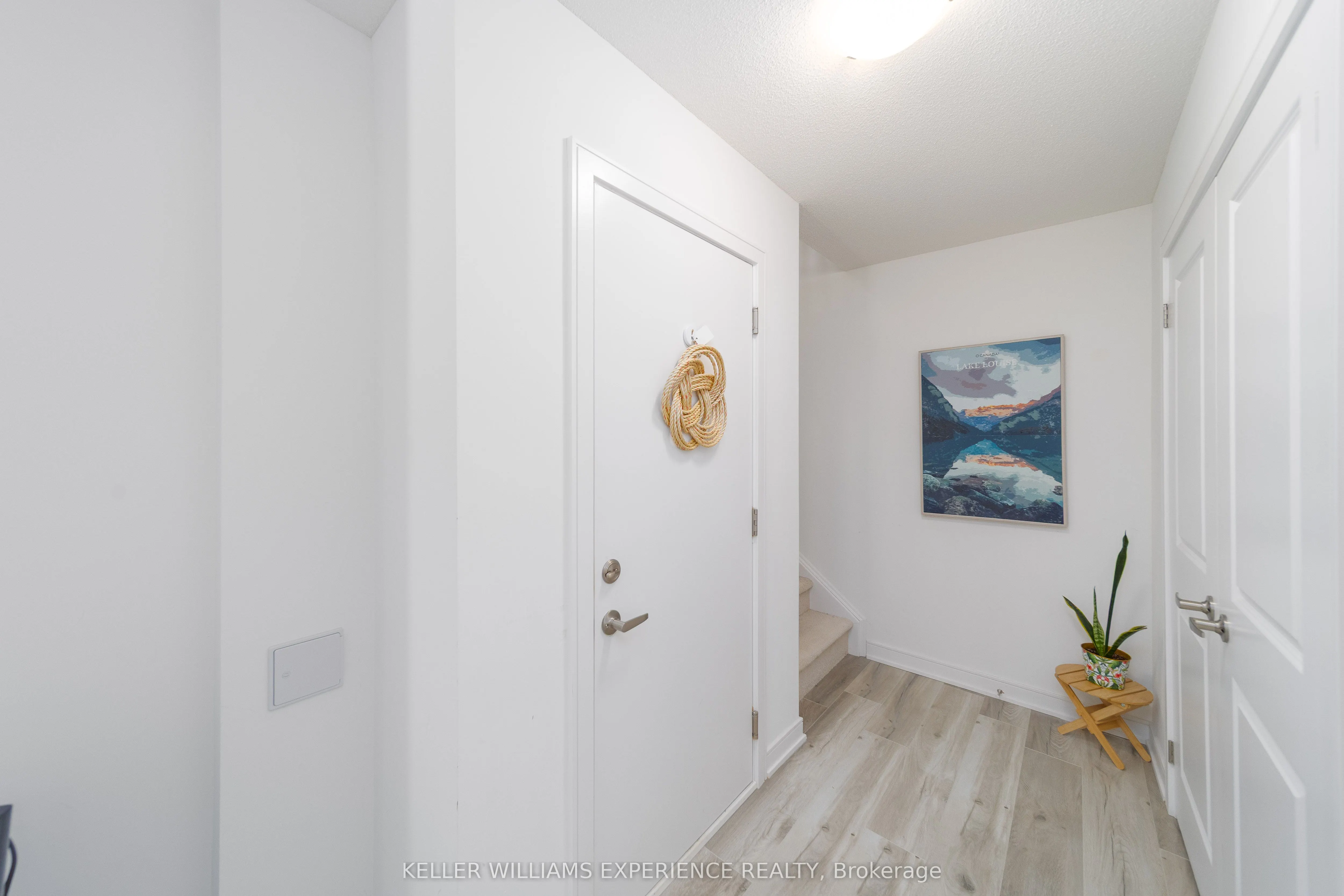 22 Red Maple Lane
