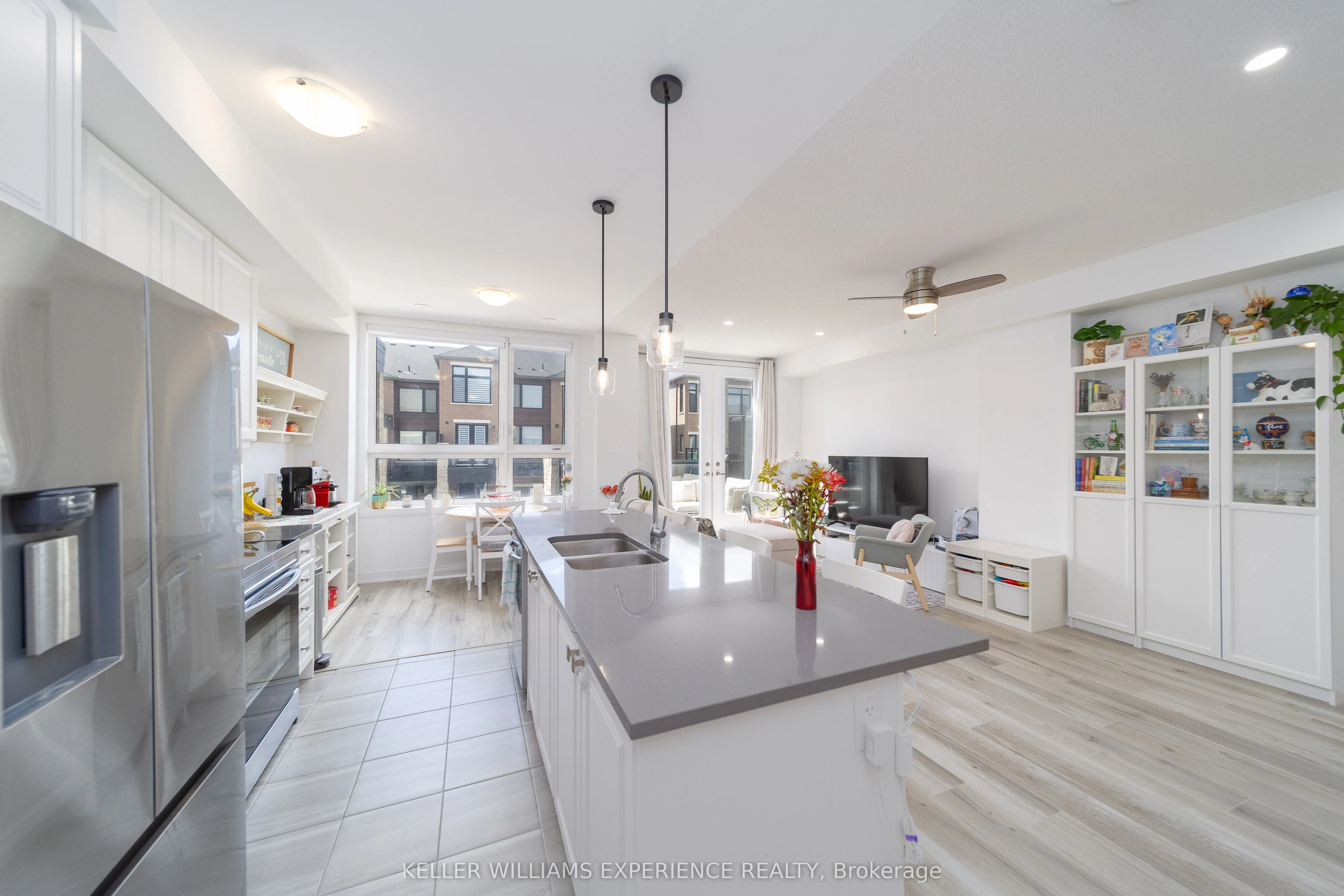 22 Red Maple Lane