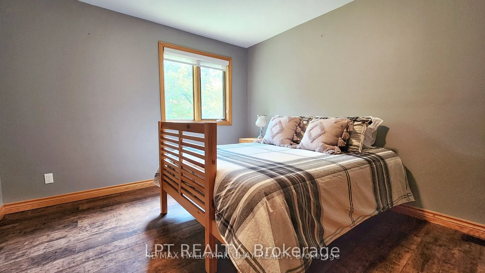 4372 Conners Bay Lane