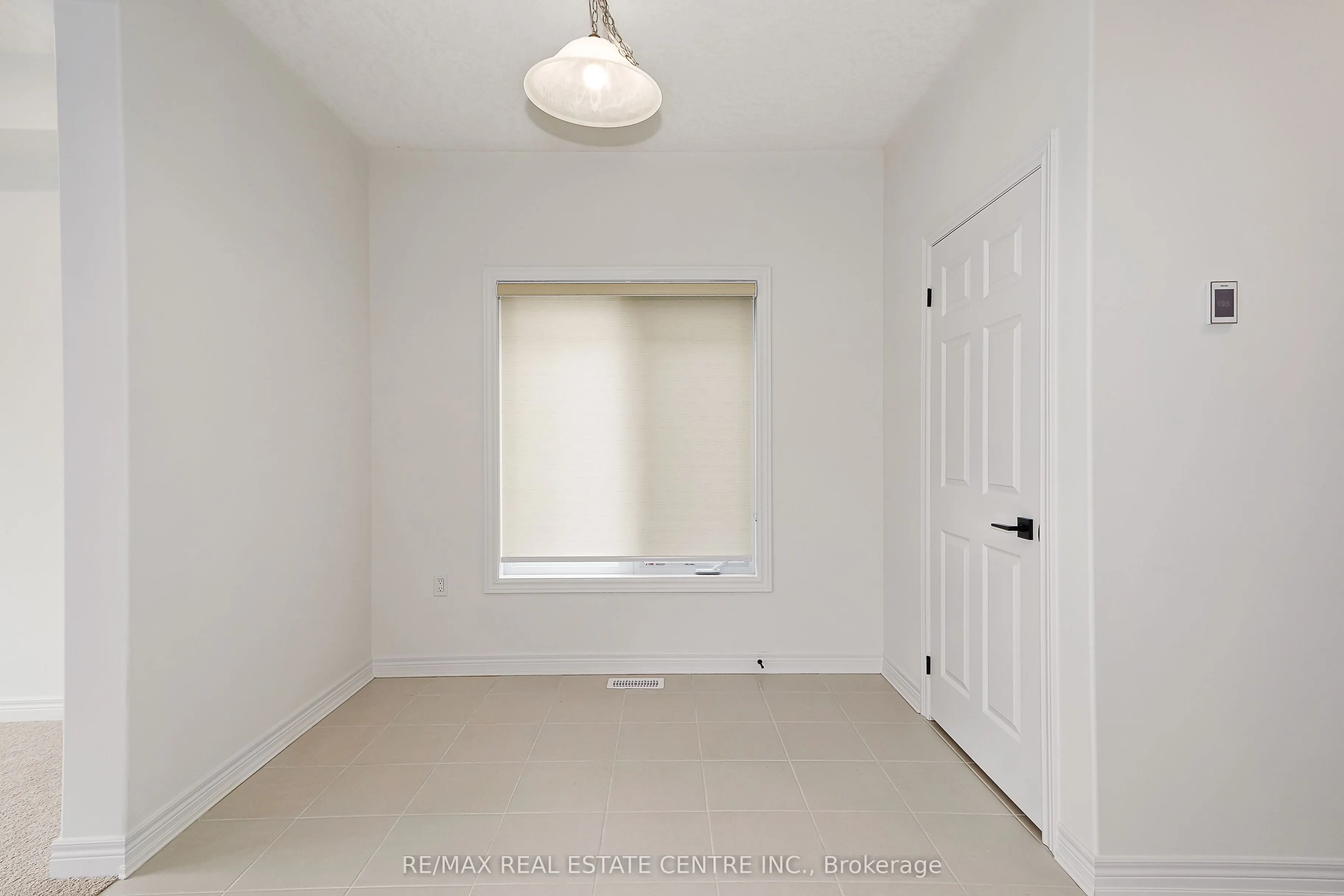 15 Shipley Avenue W