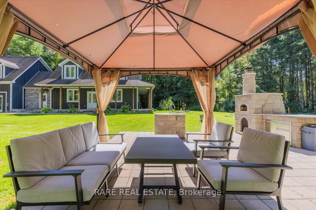 6543 Concession Road 2 Road