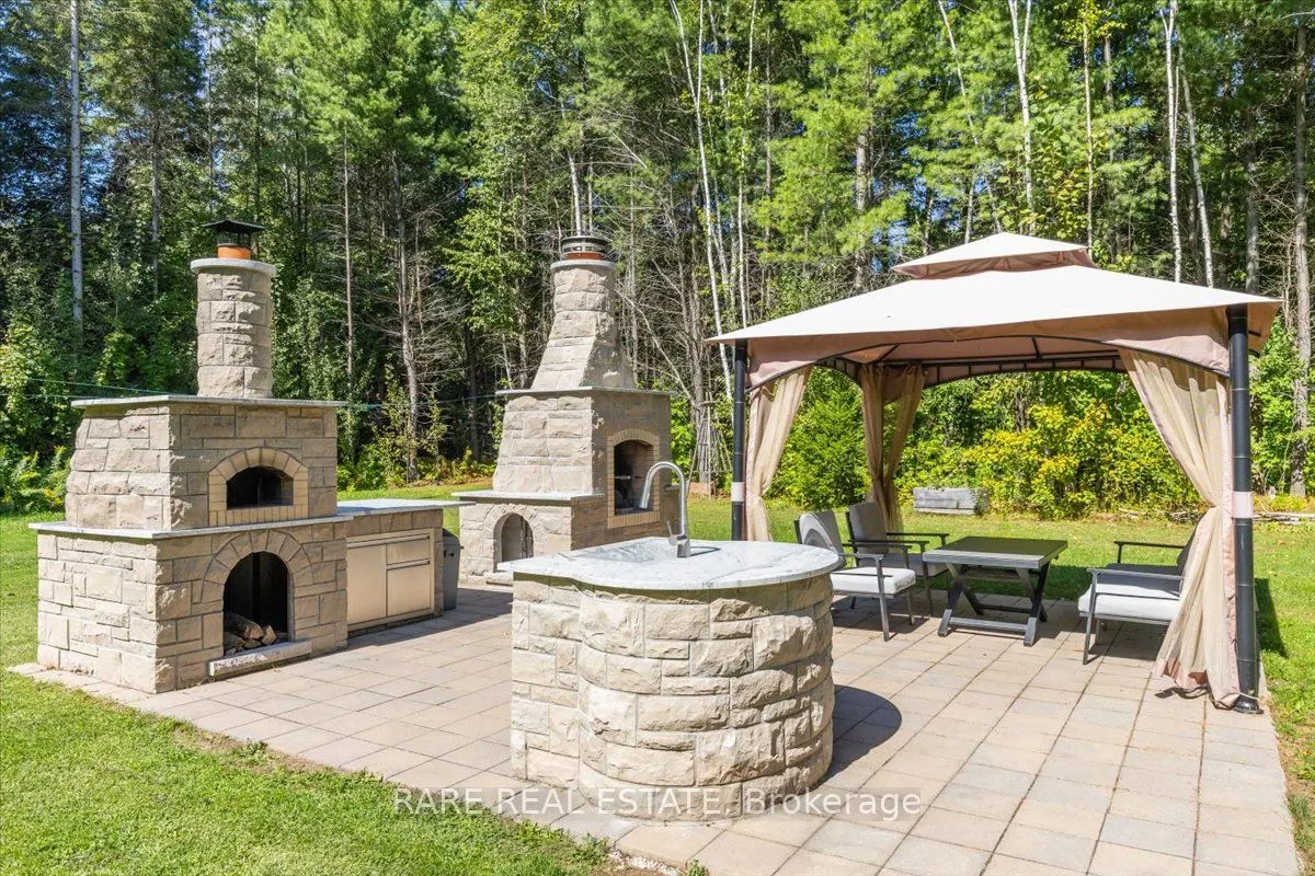 6543 Concession Road 2 Road