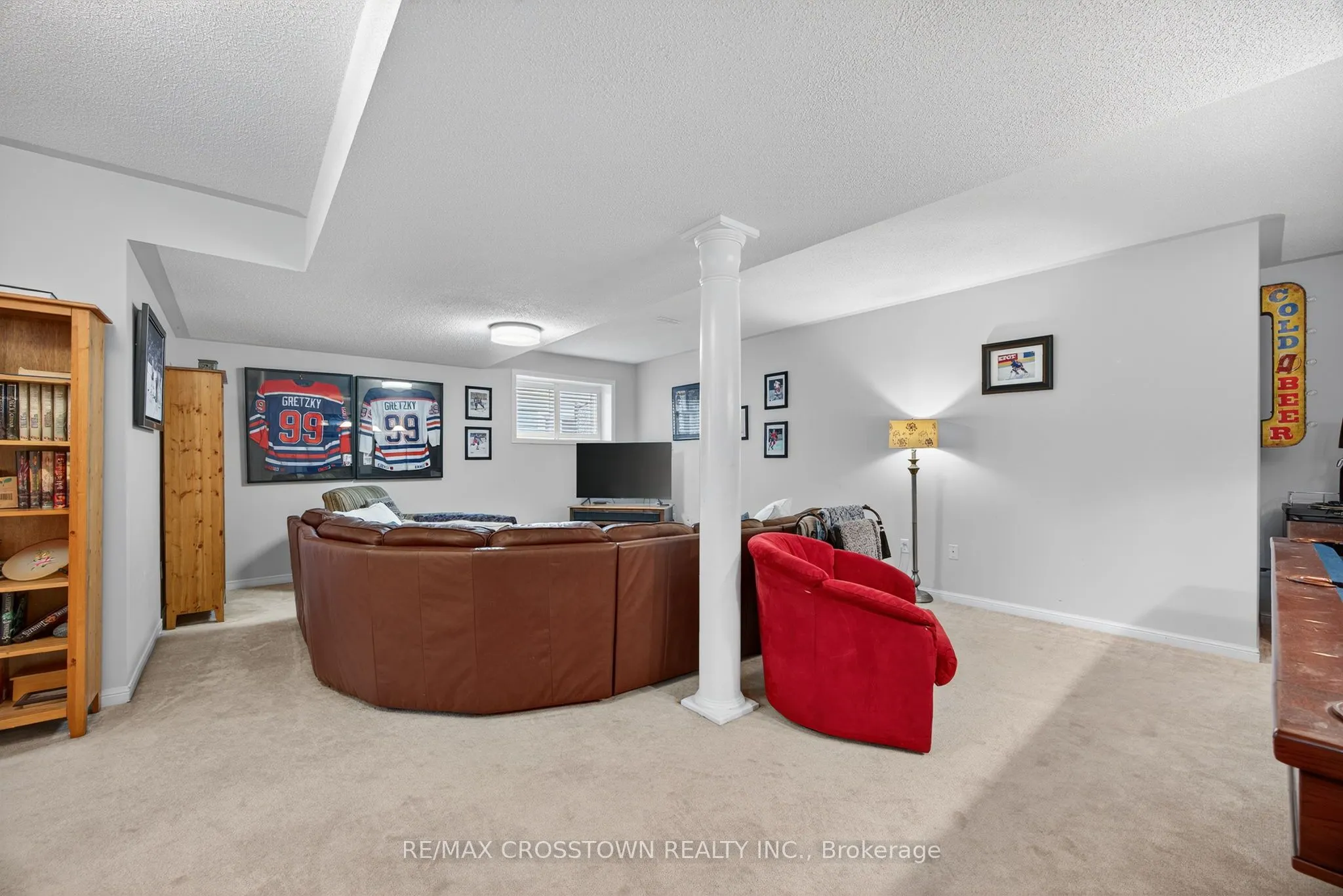 11 Northwood Drive