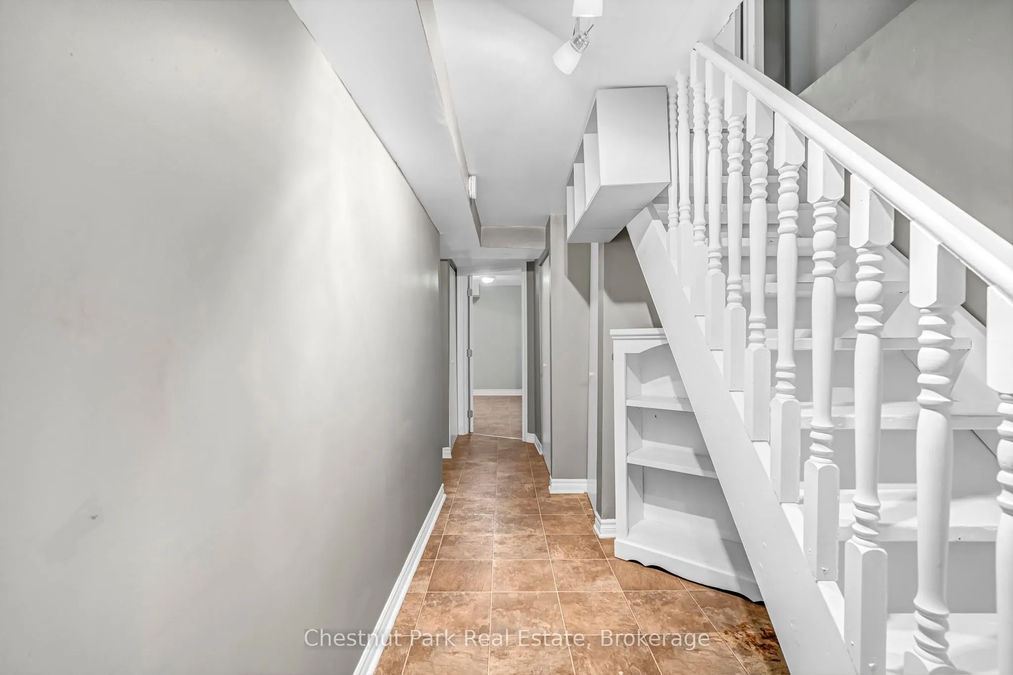 204 Hickling Trail
