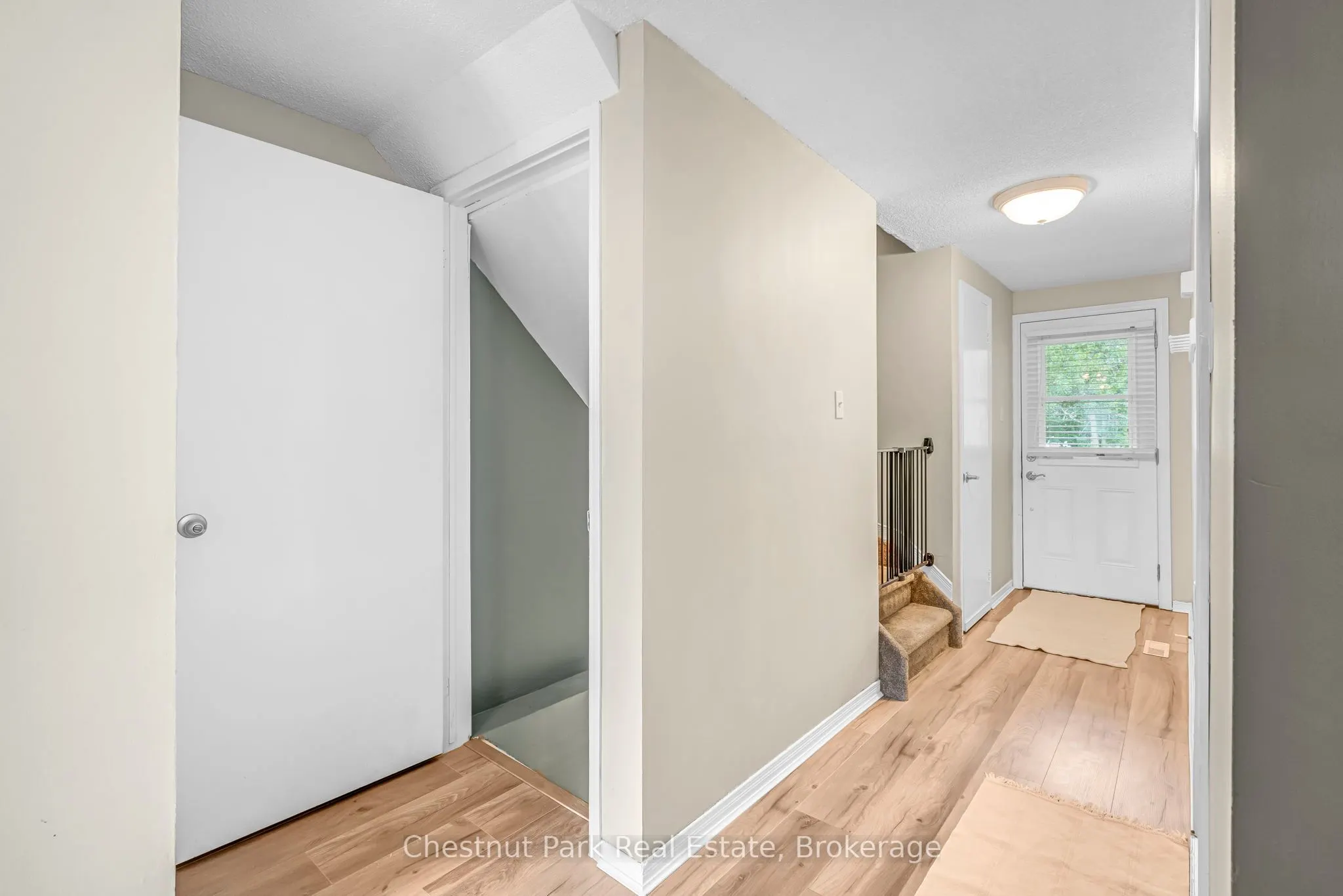 204 Hickling Trail