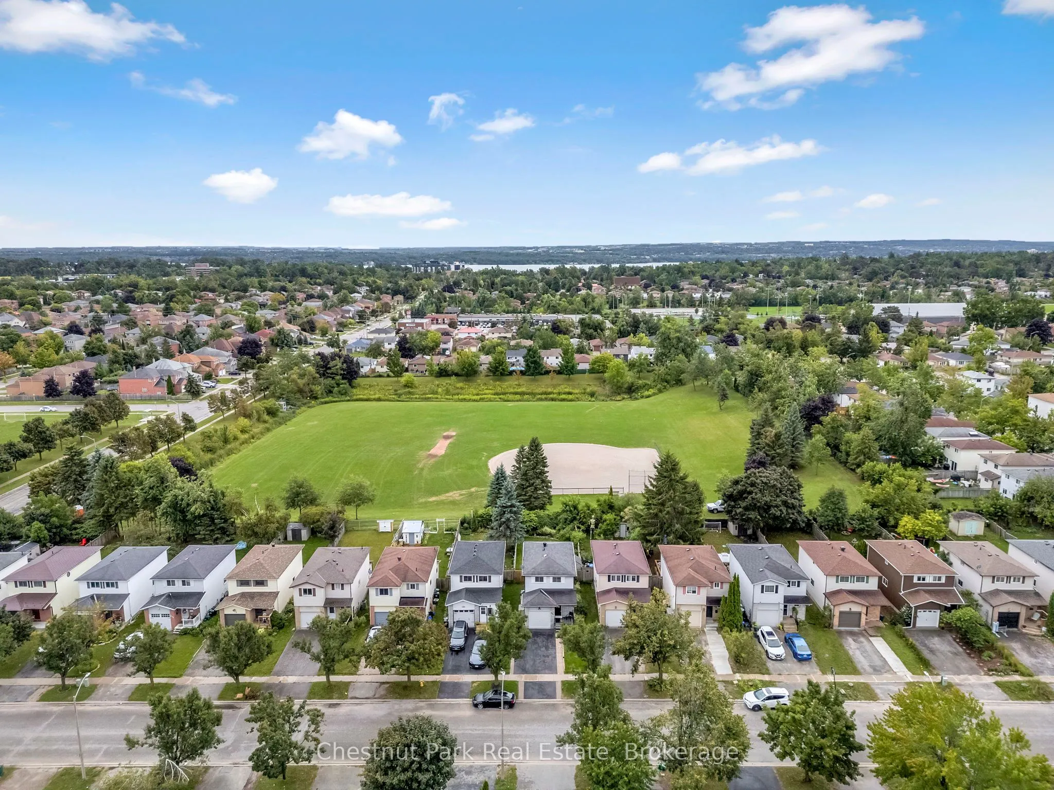 204 Hickling Trail