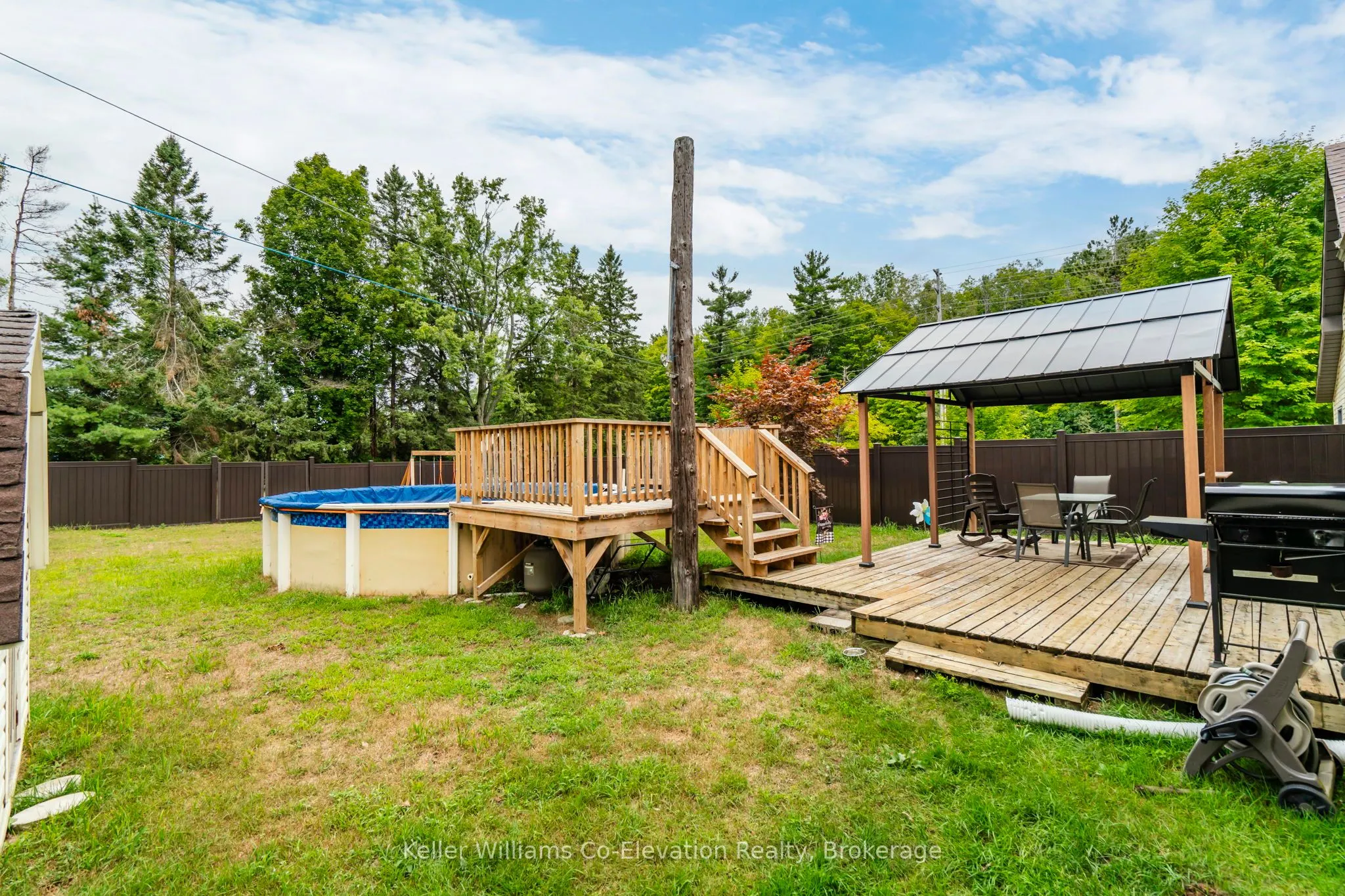924 6 County Road S