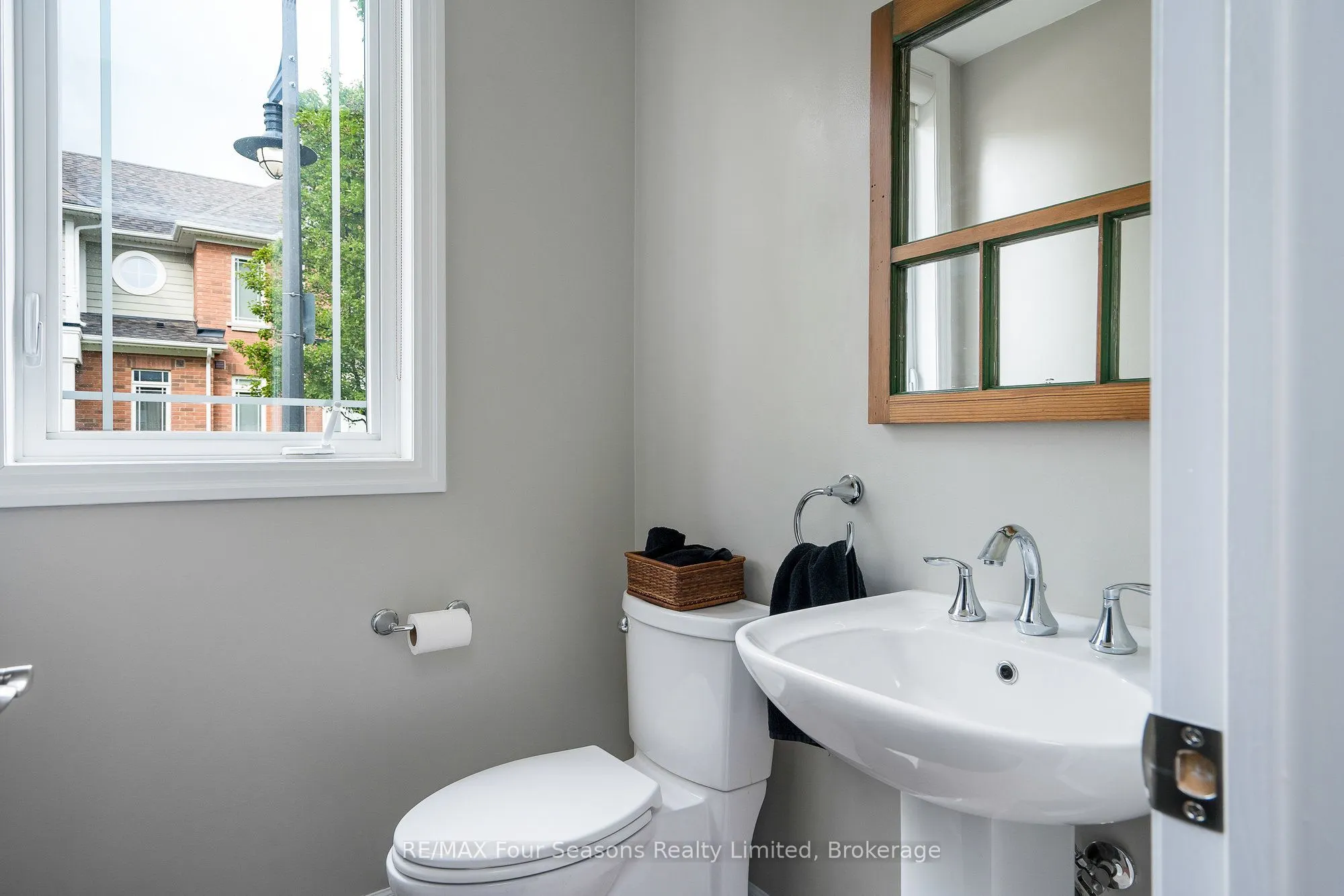 13 Westmount Mews, #43