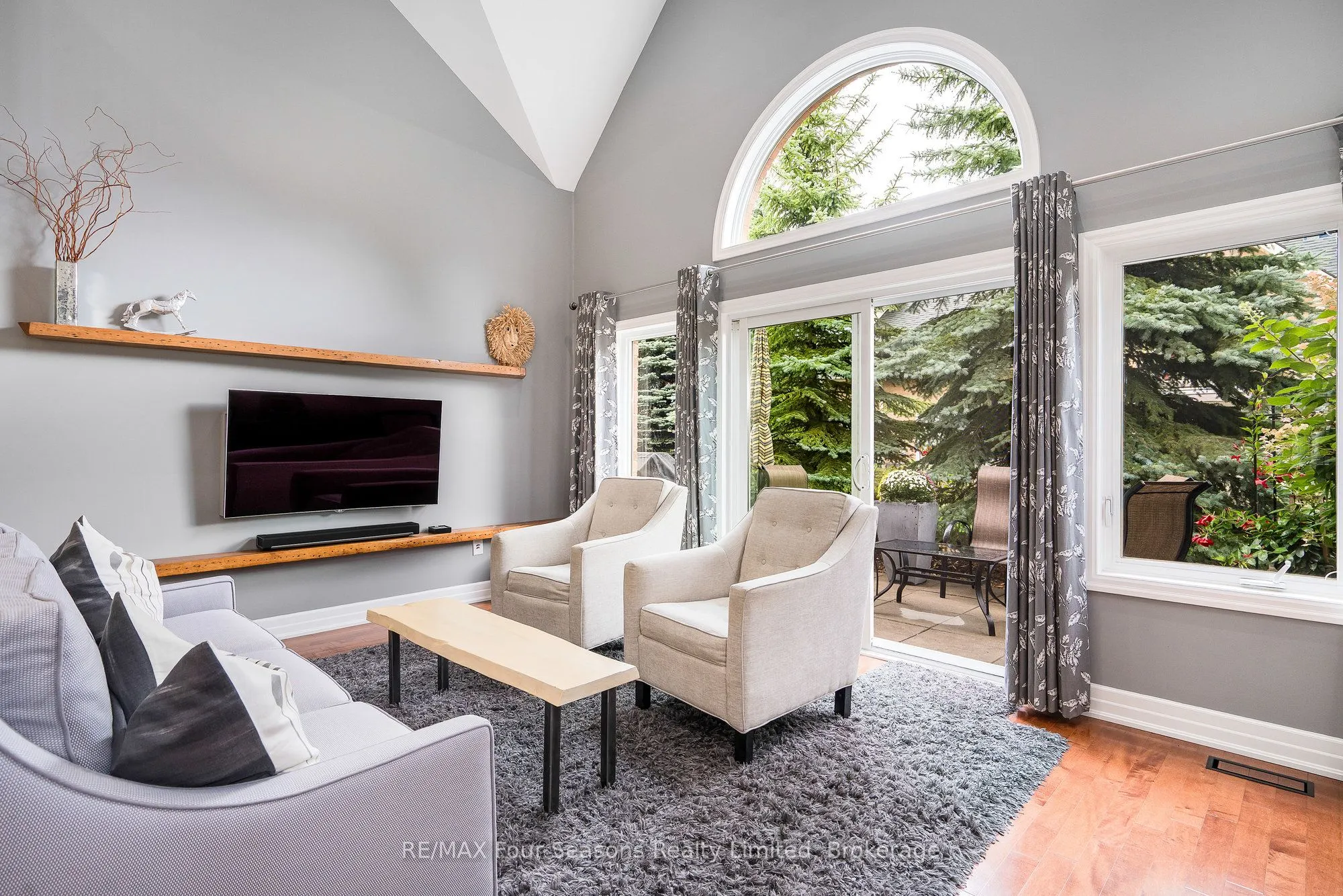 13 Westmount Mews, #43