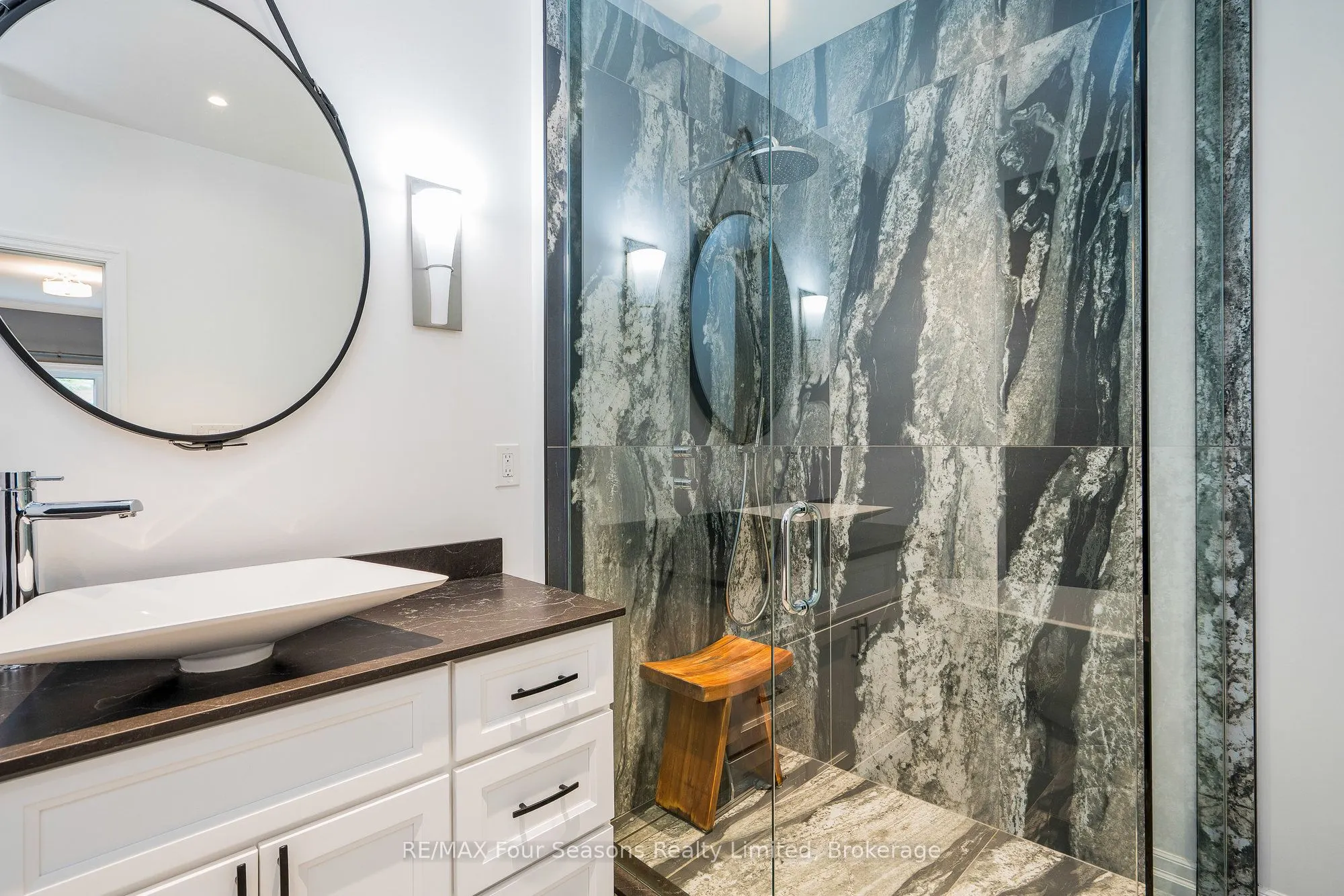 13 Westmount Mews, #43