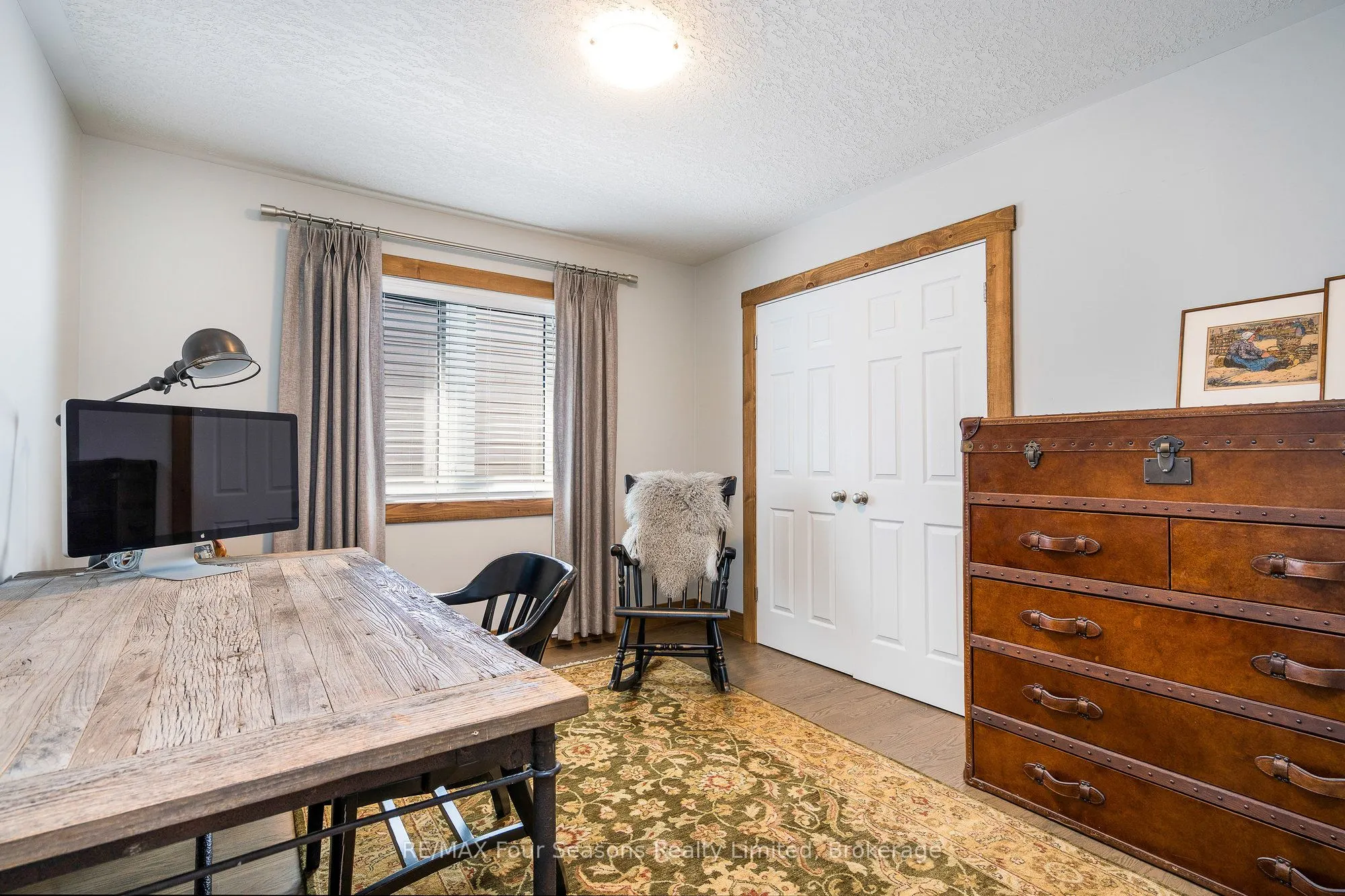 5 Kayla Crescent N