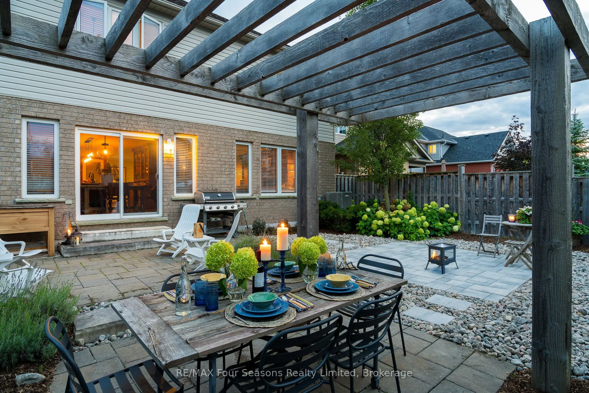 5 Kayla Crescent N